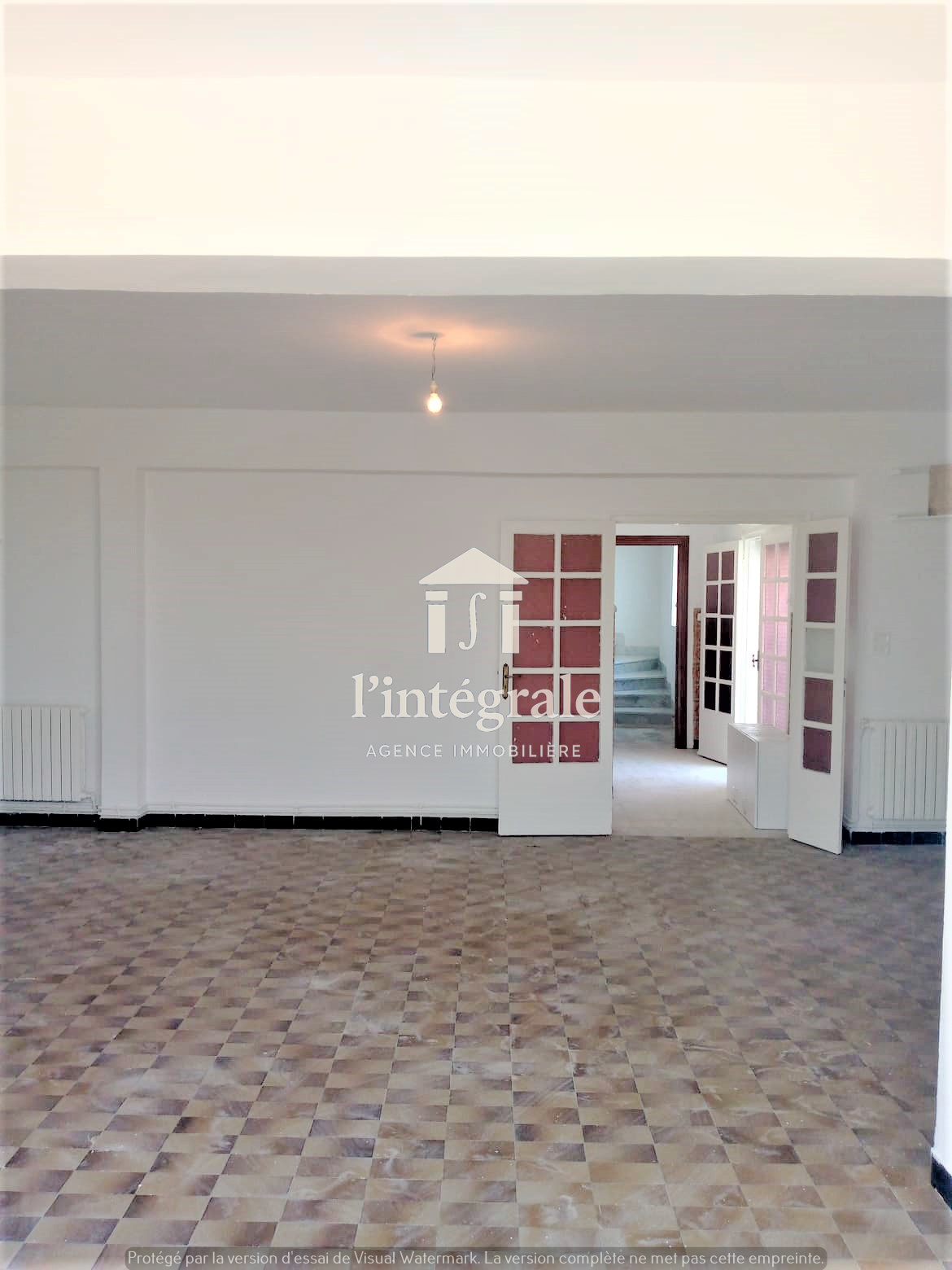 El Menzah&nbsp;El Menzah 1&nbsp;Location&nbsp;Appart. 4 pi�ces&nbsp;� elmenzah1 etage de villa s3