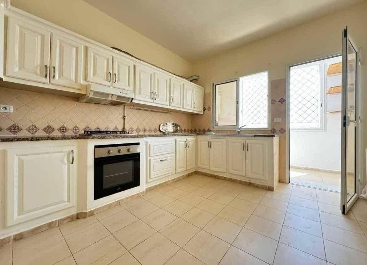 Mnihla&nbsp;Jardins d'el Menzah&nbsp;Location&nbsp;Appart. 4 pi�ces&nbsp;Rdc de villa s3 aux jardins d'el menzah 2