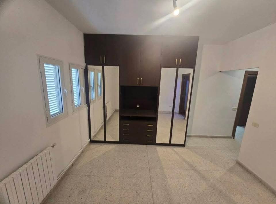 El Menzah&nbsp;El Menzah 4&nbsp;Location&nbsp;Appart. 4 pi�ces&nbsp;S3 menzah 4 2100d