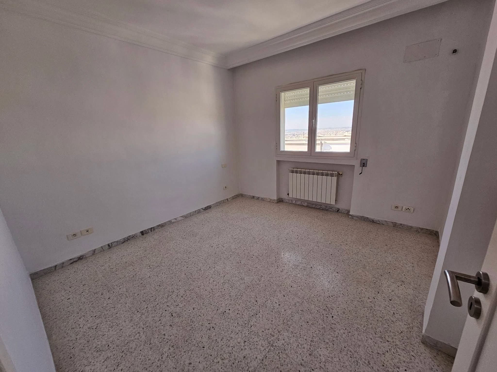 Mnihla&nbsp;Jardins d'el Menzah&nbsp;Location&nbsp;Appart. 2 pi�ces&nbsp;S2 850 jardin del menzah 1