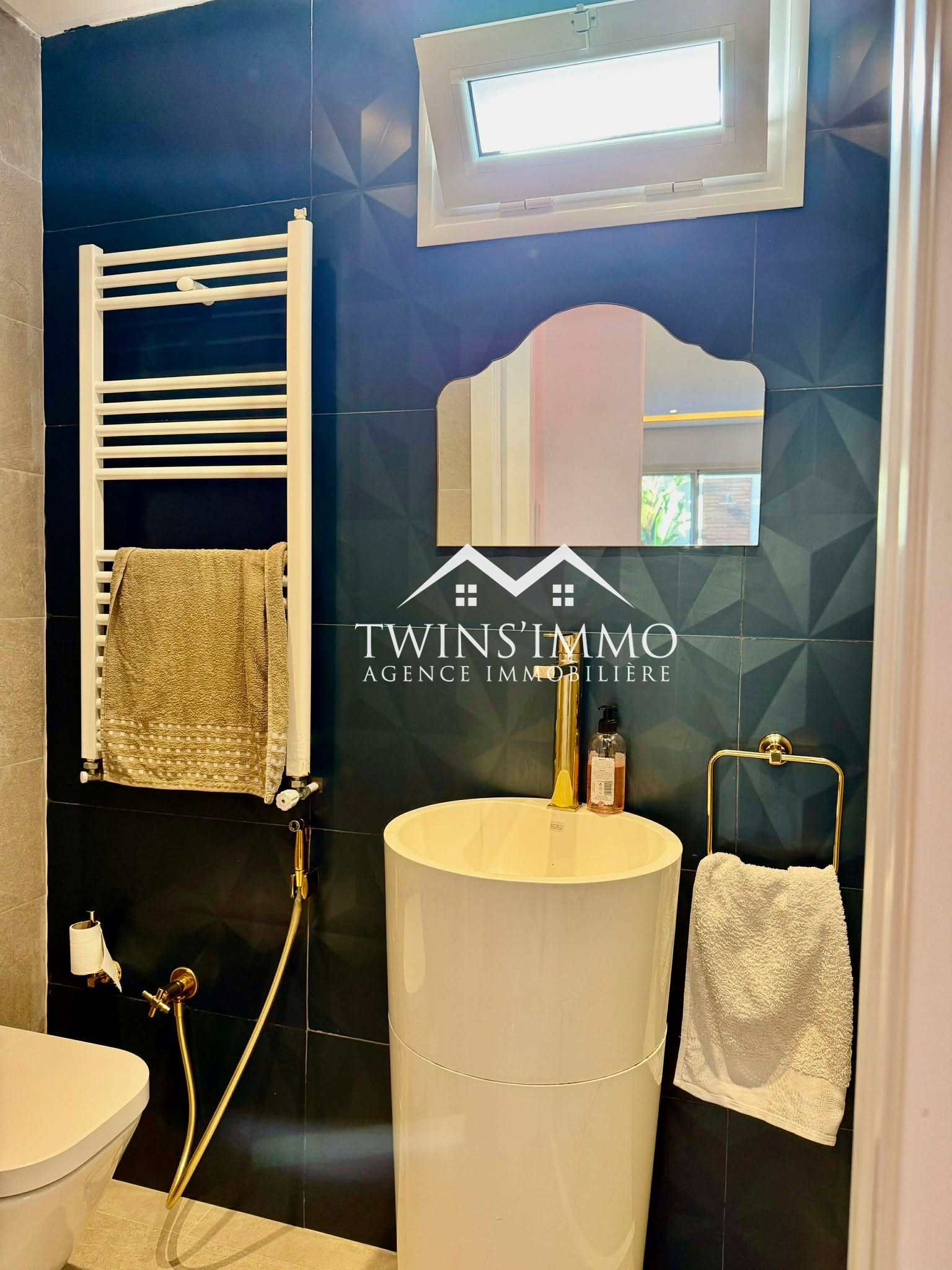 La Marsa&nbsp;Gammart&nbsp;Location&nbsp;Maisons&nbsp;Villa s4 vide avec piscine � gammarth