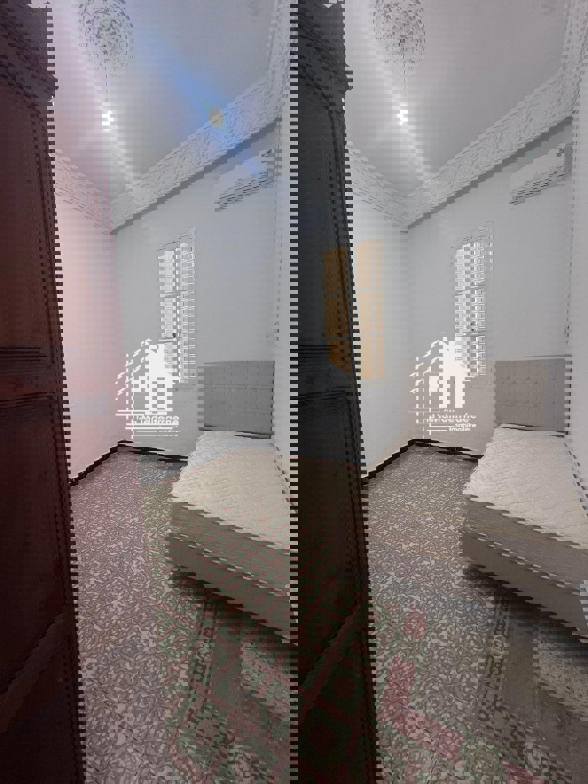 Le Bardo&nbsp;Le Bardo&nbsp;Location&nbsp;Appart. 4 pi�ces&nbsp;�tage de villa s3