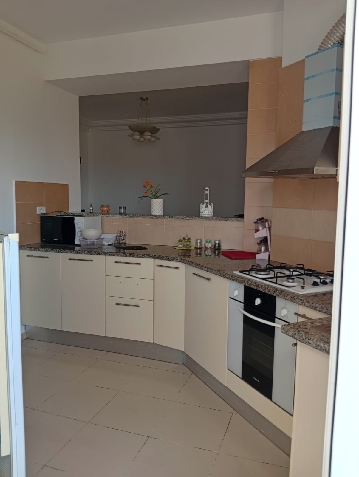 Mnihla&nbsp;Jardins d'el Menzah&nbsp;Location&nbsp;Appart. 3 pi�ces&nbsp;Un joli s2 � jardins menzah 2