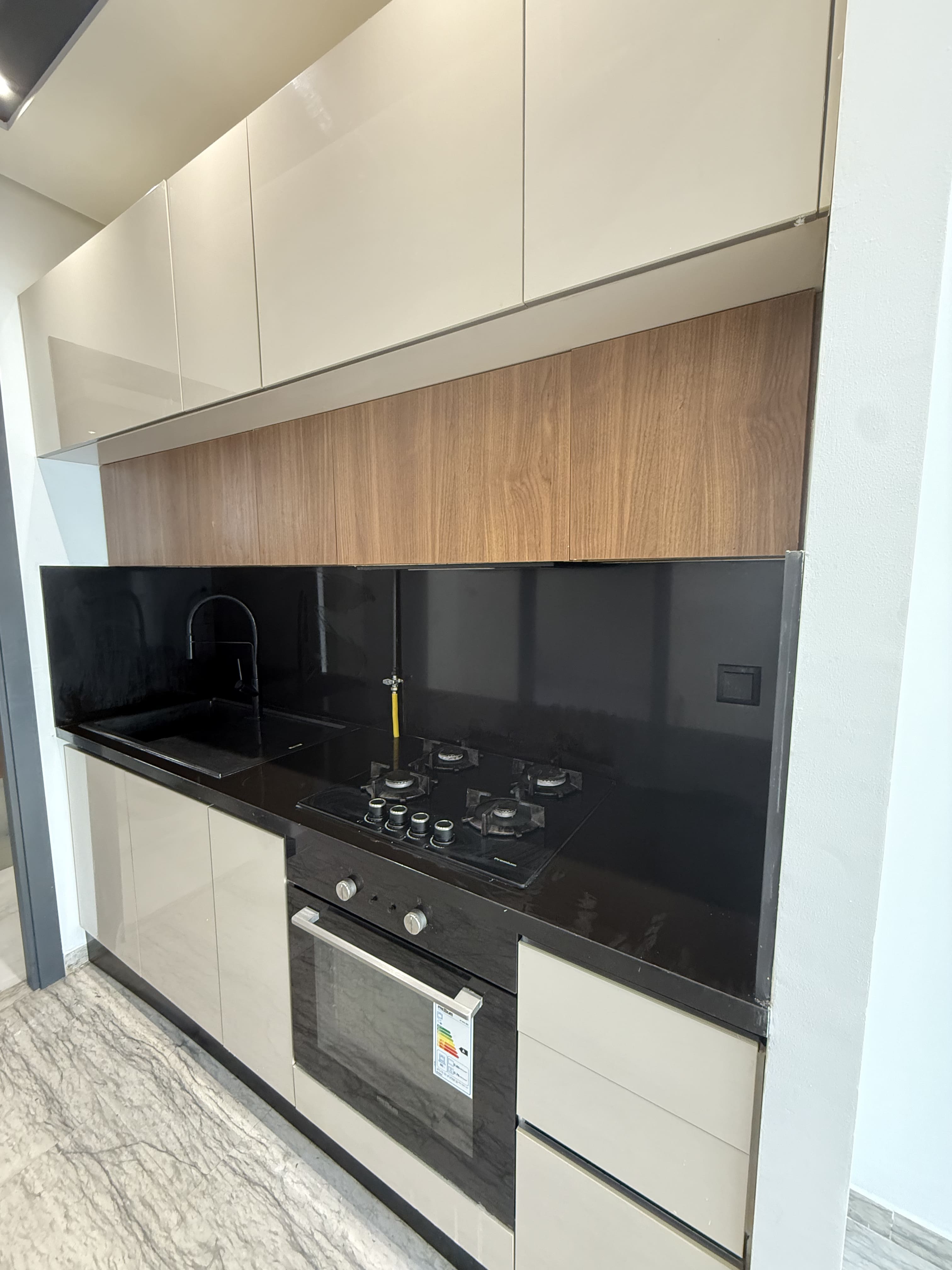 La Soukra&nbsp;Chotrana 3&nbsp;Location&nbsp;Appart. 2 pi�ces&nbsp;Appartement neuf s1 haut standing avec jardin