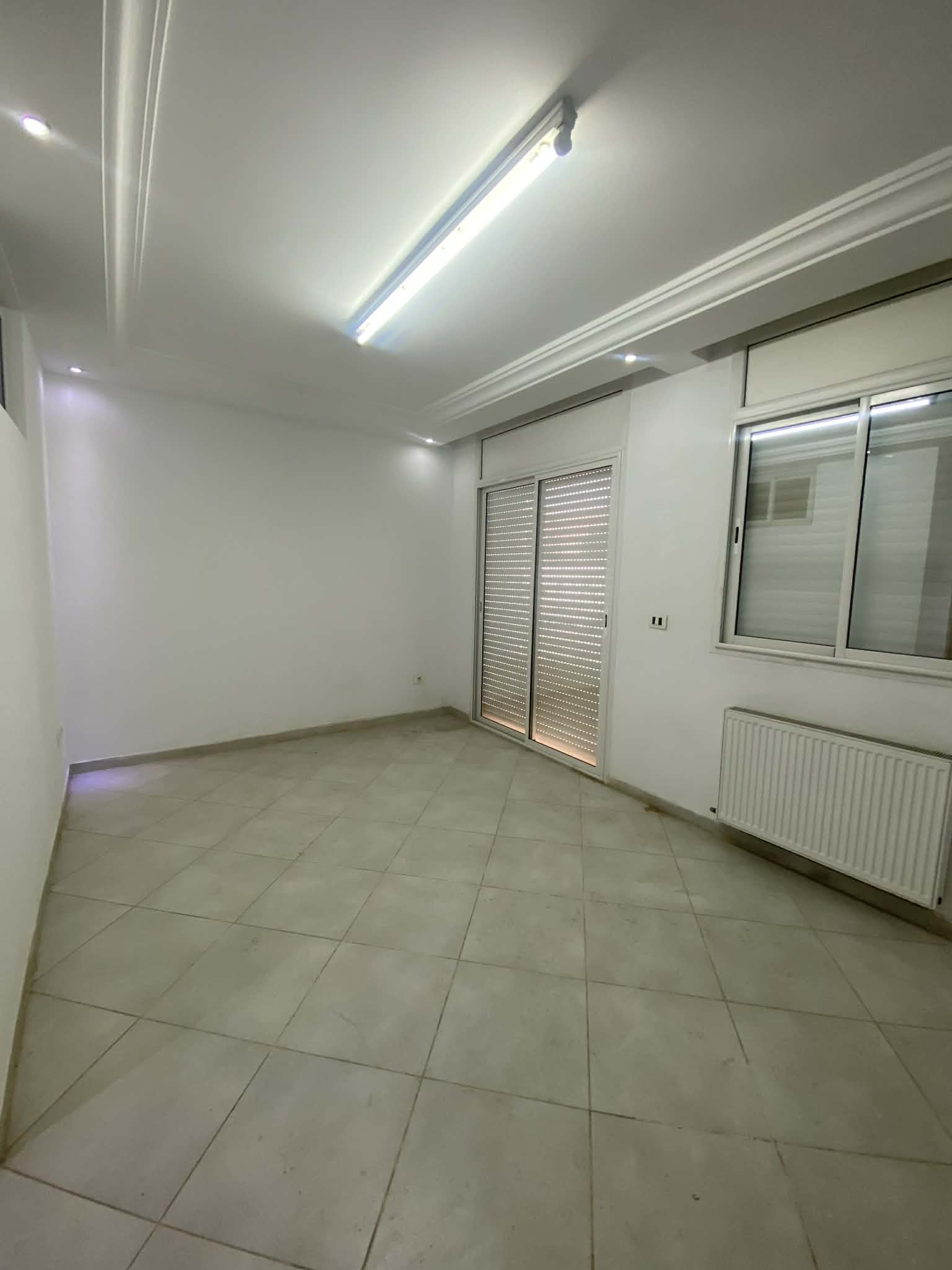 La Marsa&nbsp;El Aouina&nbsp;Location&nbsp;Appart. 2 pi�ces&nbsp;S plus 2 propre usage bureautique