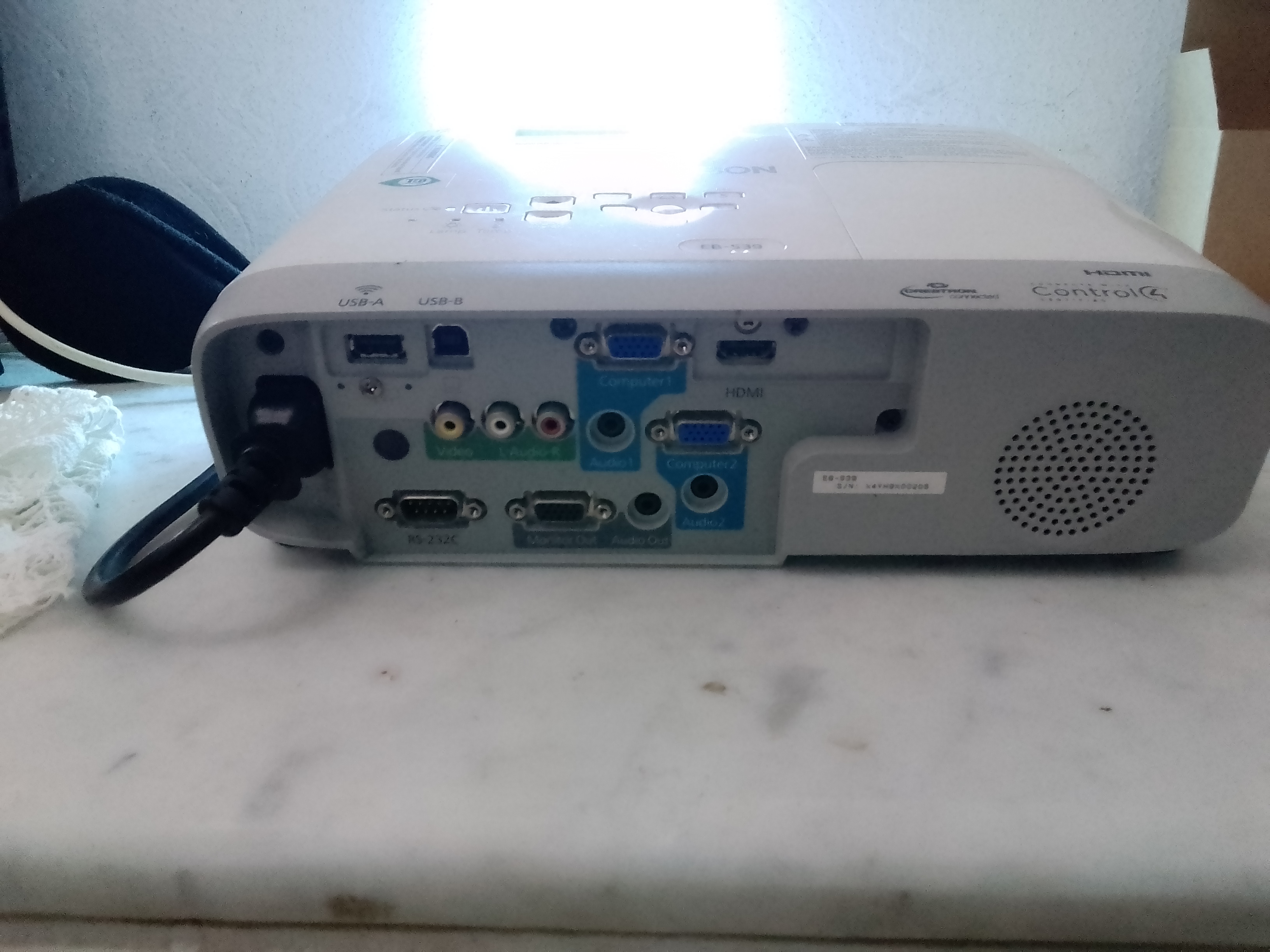 Ben Arous&nbsp;Ben Arous&nbsp;Autre&nbsp;Autre&nbsp;Videoprojecteur epson r�seau