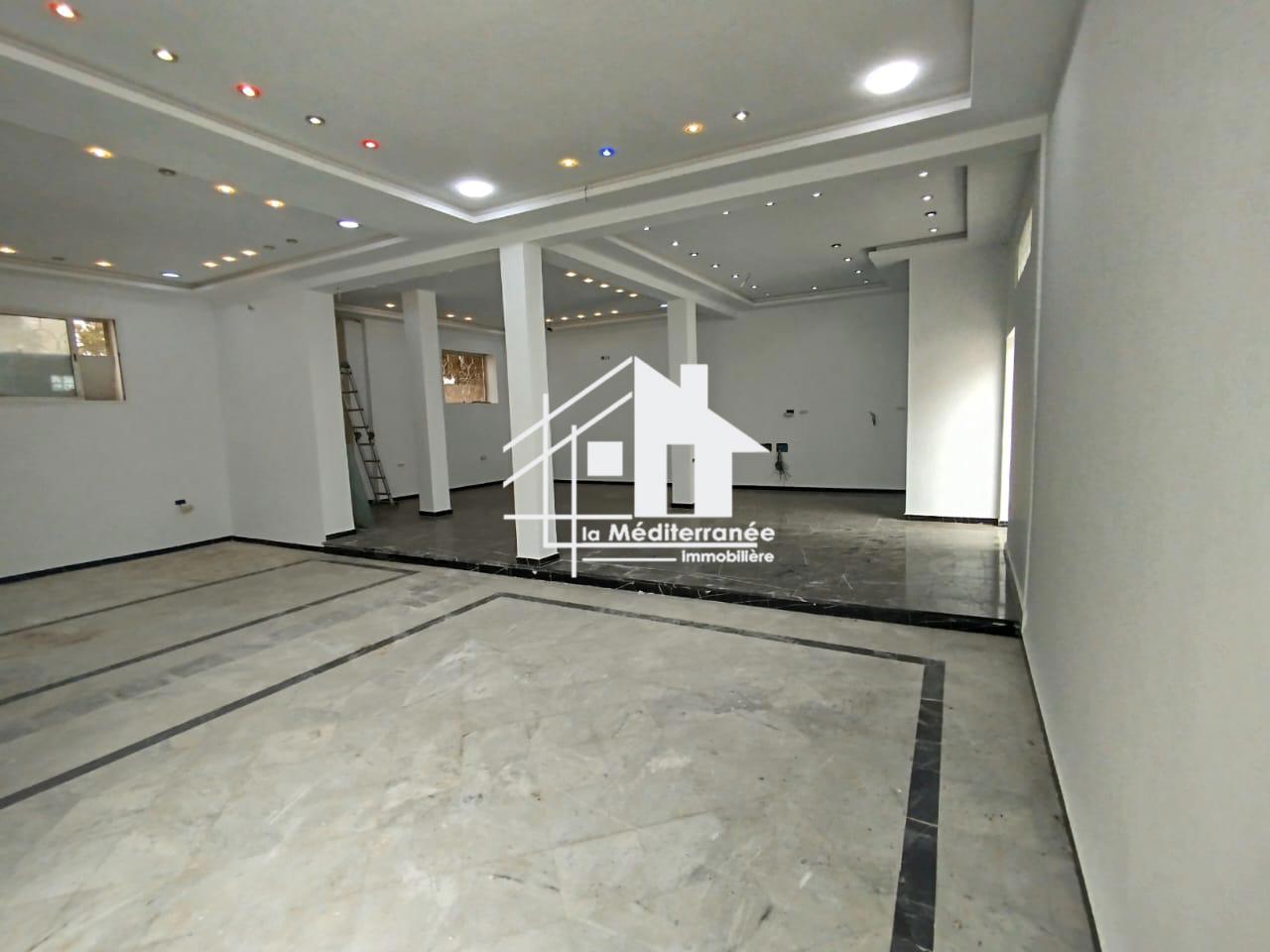 Le Bardo&nbsp;Le Bardo&nbsp;Location&nbsp;Autre&nbsp;Local commercial