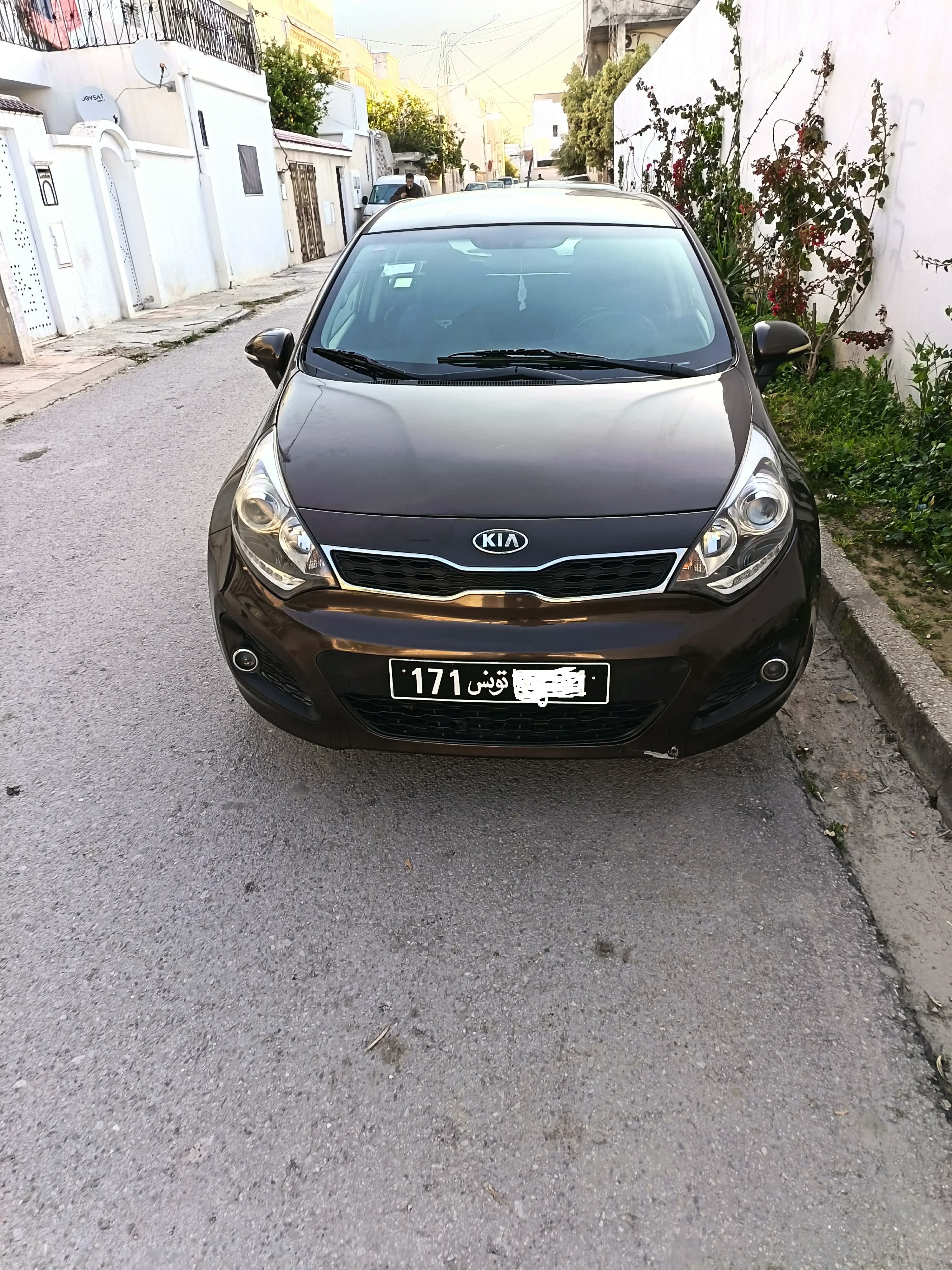 Ariana Ville&nbsp;Ariana&nbsp;Kia&nbsp;Rio&nbsp;Kia rio 3 en parfaite etat