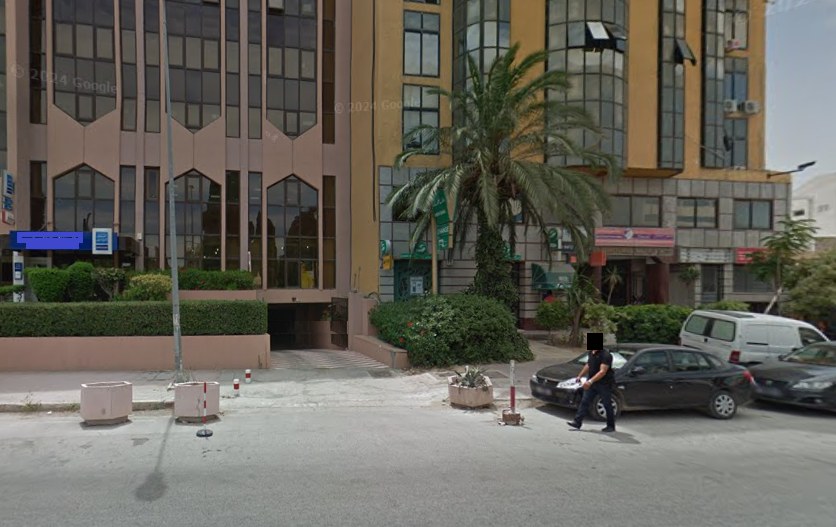Cite El Khadra&nbsp;Kheireddine Pacha&nbsp;Bureaux & Commerces&nbsp;Bureau&nbsp;Tr�s bonne affaire � monplaisir