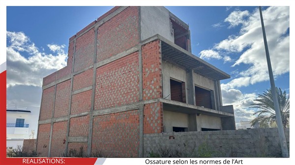 Soliman&nbsp;Cite Hotel Des Andalous&nbsp;Vente&nbsp;Duplex&nbsp;Villa inachev�e couvrant 340 m2 pour 320 md