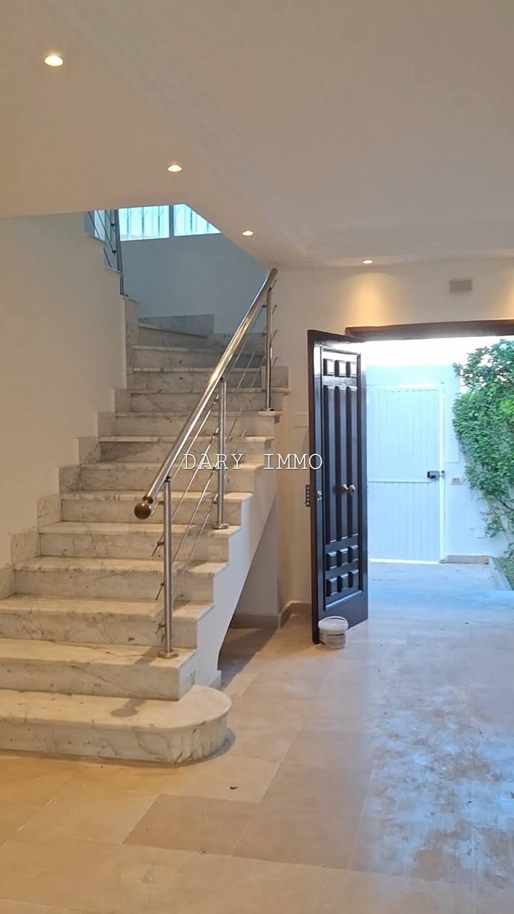 La Marsa&nbsp;Marsa Ennassim&nbsp;Location&nbsp;Duplex&nbsp;Villa s5 avec piscine �  la marsa