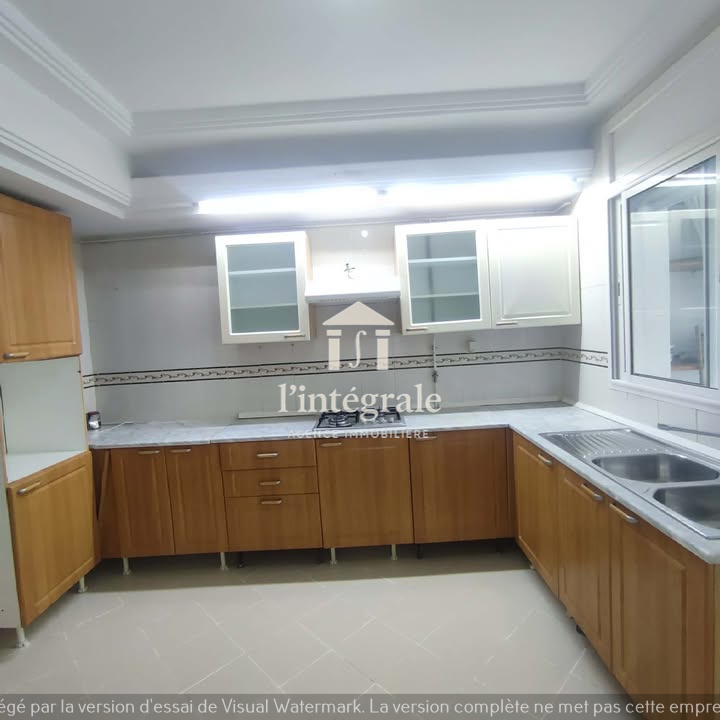 Ariana Ville&nbsp;Cite Ennasr 2&nbsp;Location&nbsp;Appart. 4 pi�ces&nbsp;Bel appartement s3 neuf � cit� ennaser