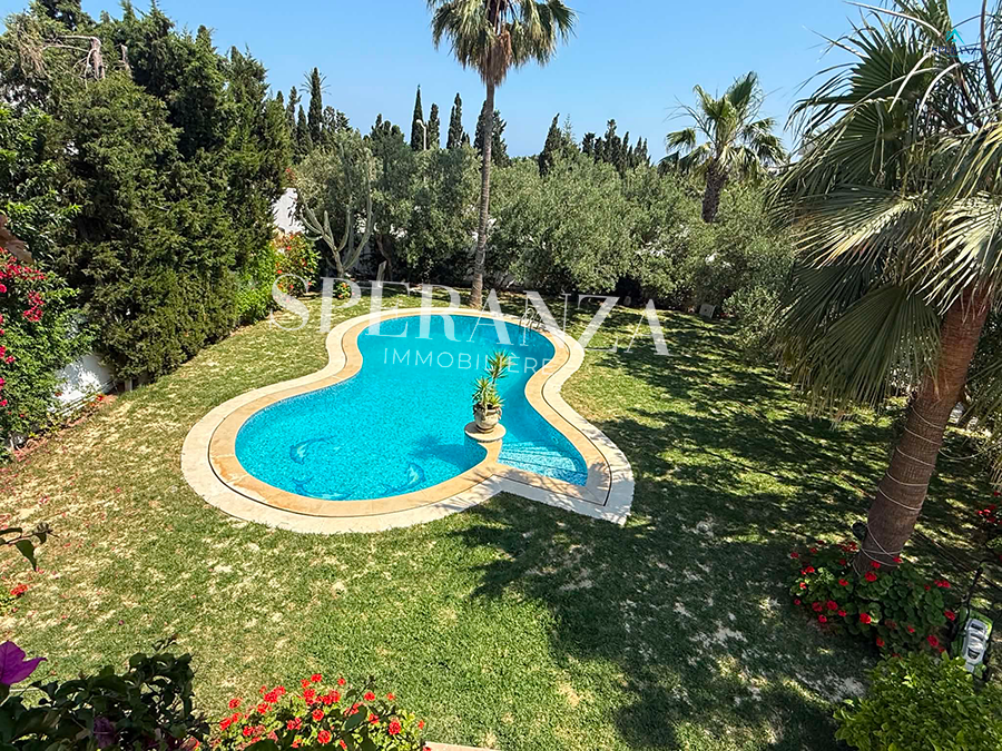 Hammamet&nbsp;Hammamet&nbsp;Location vacances&nbsp;Appart. 5 pi�ces+&nbsp;Villa rocher