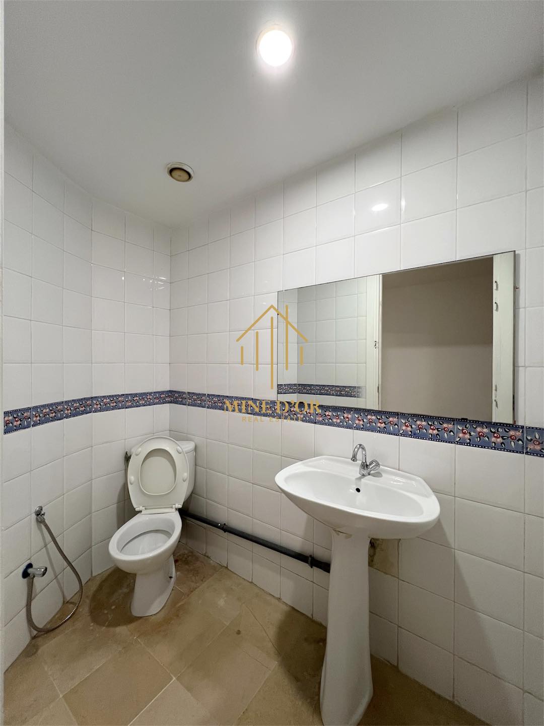 Bab Bhar&nbsp;Montplaisir&nbsp;Bureaux & Commerces&nbsp;Bureau&nbsp;Bureau 150 m �  montplaisir