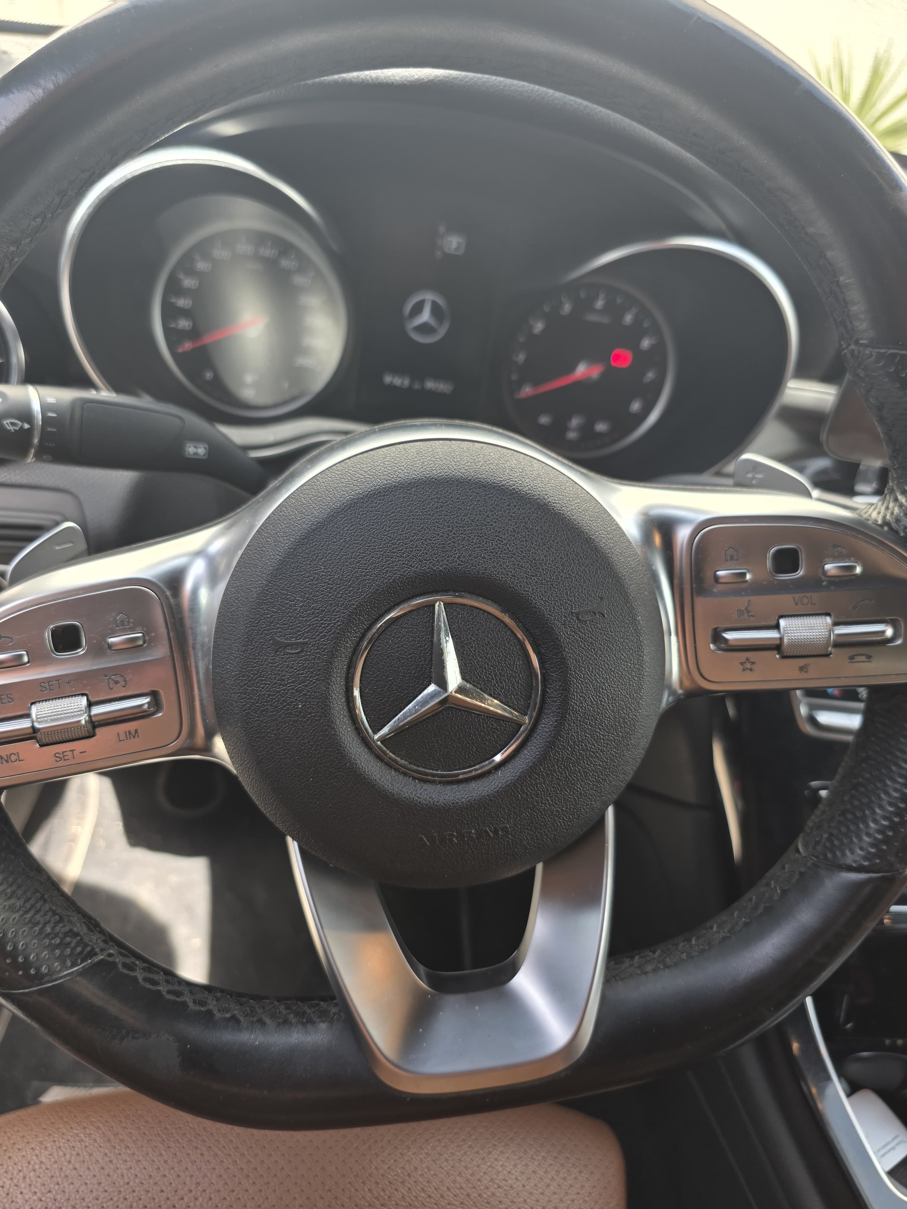 Ariana Ville&nbsp;Ariana&nbsp;Mercedes&nbsp;GL&nbsp;Glc 200 �tat neuve