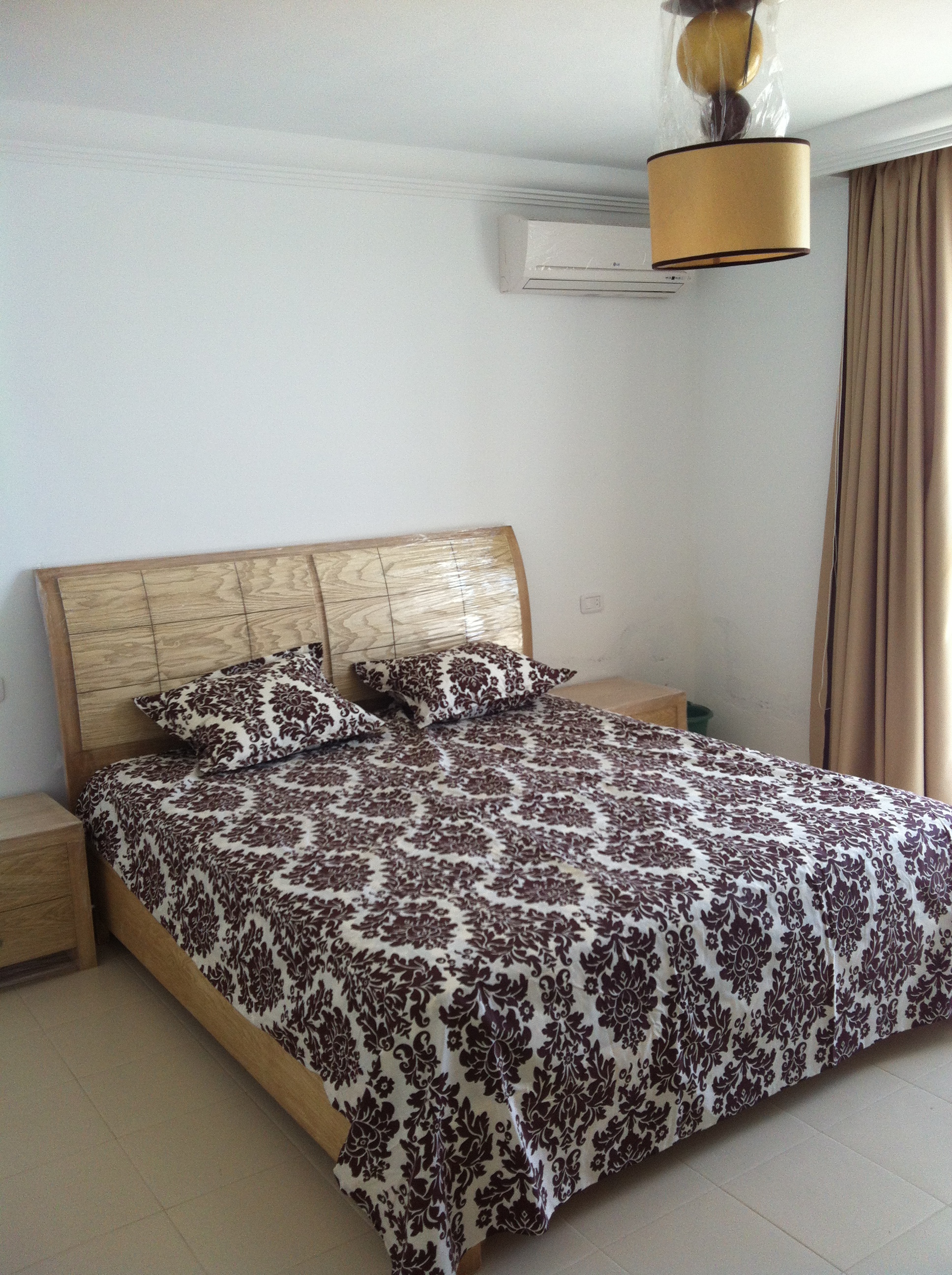 Kelibia&nbsp;Kelibia&nbsp;Location vacances&nbsp;Appart. 3 pi�ces&nbsp;Apparemment hs � 20 m�tres de la mer a kelibia