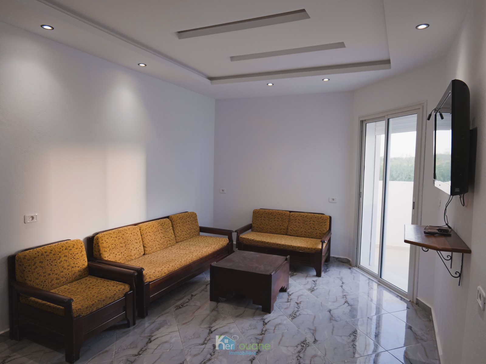 Hammam El Ghezaz&nbsp;Hammam El Ghezaz&nbsp;Location vacances&nbsp;Appart. 2 pi�ces&nbsp;Appartement rdc � 150 m�tres de la plage