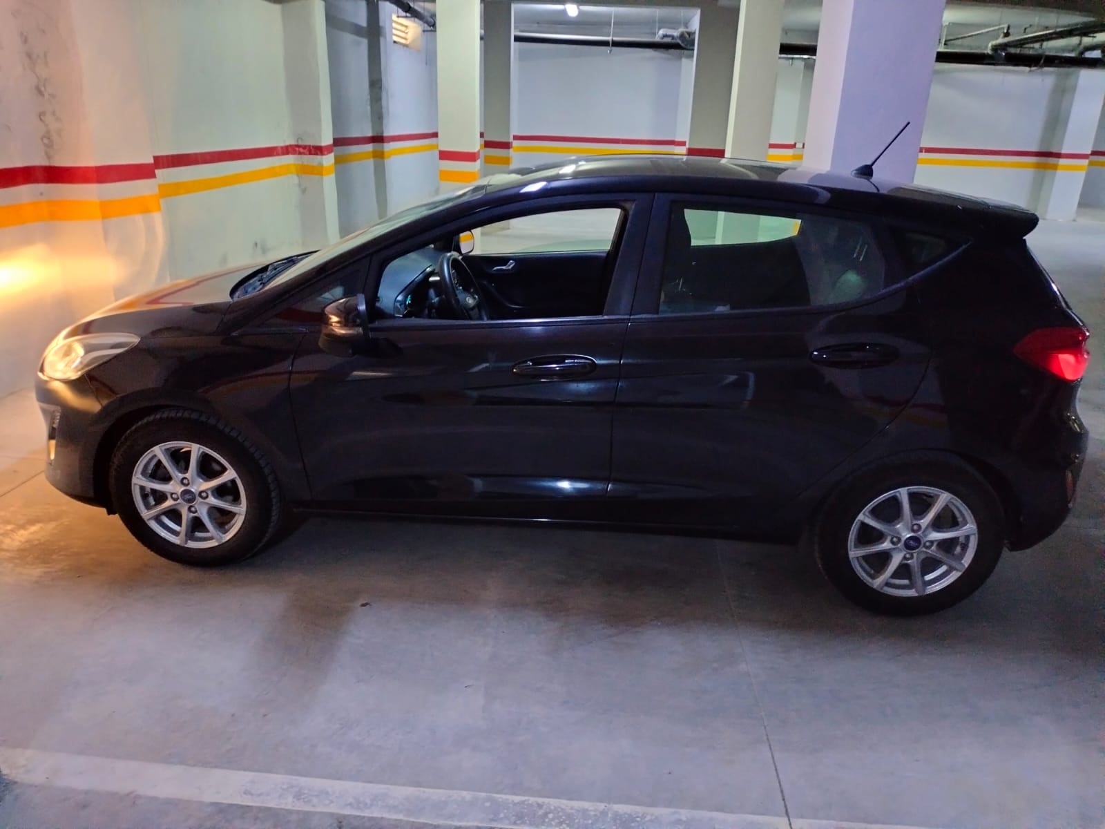 La Soukra&nbsp;Dar Fadhal&nbsp;Ford&nbsp;Fiesta&nbsp;Ford fiesta