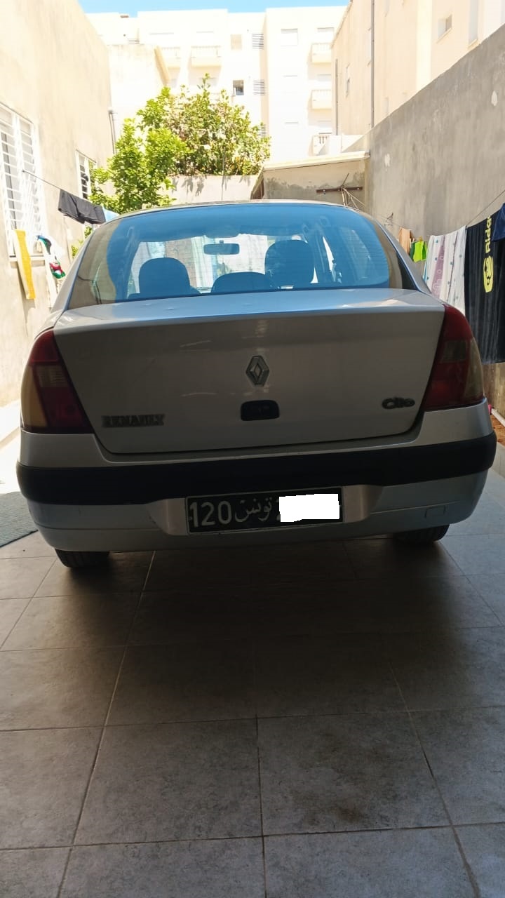 Hammam Chatt&nbsp;Borj Cedria&nbsp;Renault&nbsp;Clio&nbsp;Clio classique
