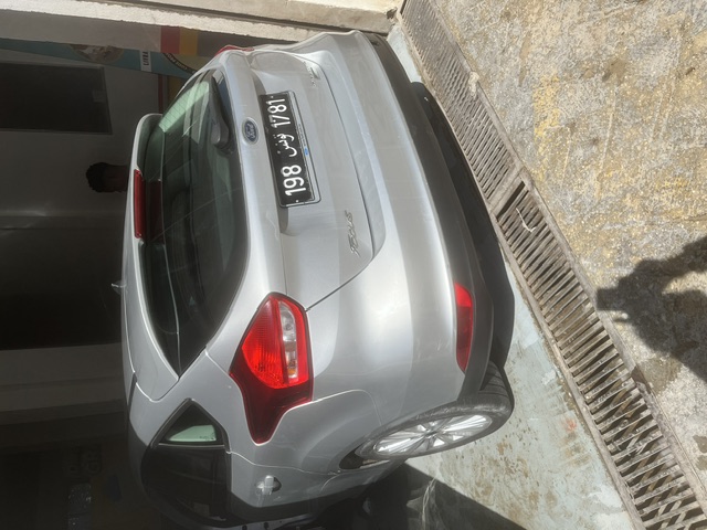 Raoued&nbsp;Cite Ennkhilet&nbsp;Ford&nbsp;Focus&nbsp;Occasion � ne pas rater