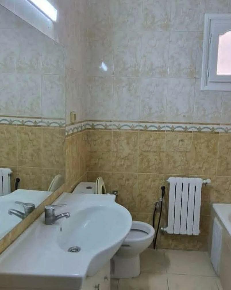 Ariana Ville&nbsp;Cite Ennasr 1&nbsp;Location&nbsp;Appart. 3 pi�ces&nbsp;S2 1400d ennasr 1