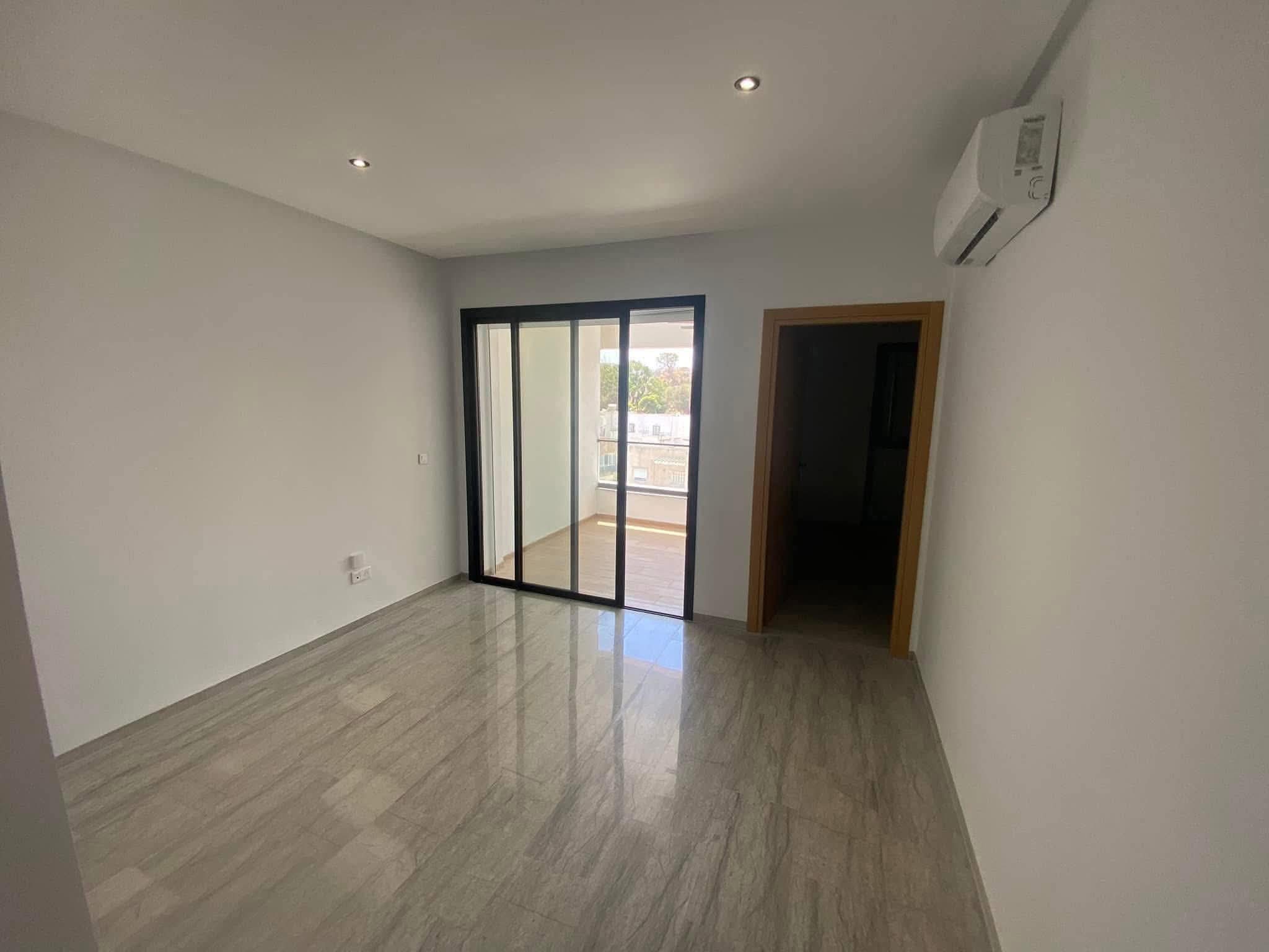 Ariana Ville&nbsp;Riadh Landlous&nbsp;Bureaux & Commerces&nbsp;Bureau&nbsp;Bureau h1 1350 d riadh andalous