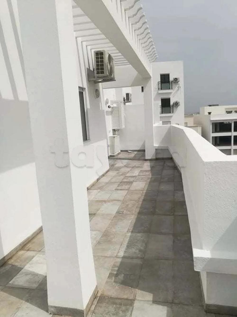 Ariana Ville&nbsp;Riadh Landlous&nbsp;Location&nbsp;Appart. 2 pi�ces&nbsp;S1 1000d riadh andalous