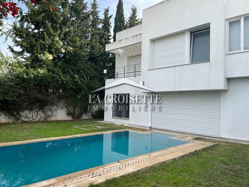 La Marsa&nbsp;Cite El Moustakbel (La Marsa)&nbsp;Location&nbsp;Maisons&nbsp;Villa s4 avec piscine � la marsa zvl1254