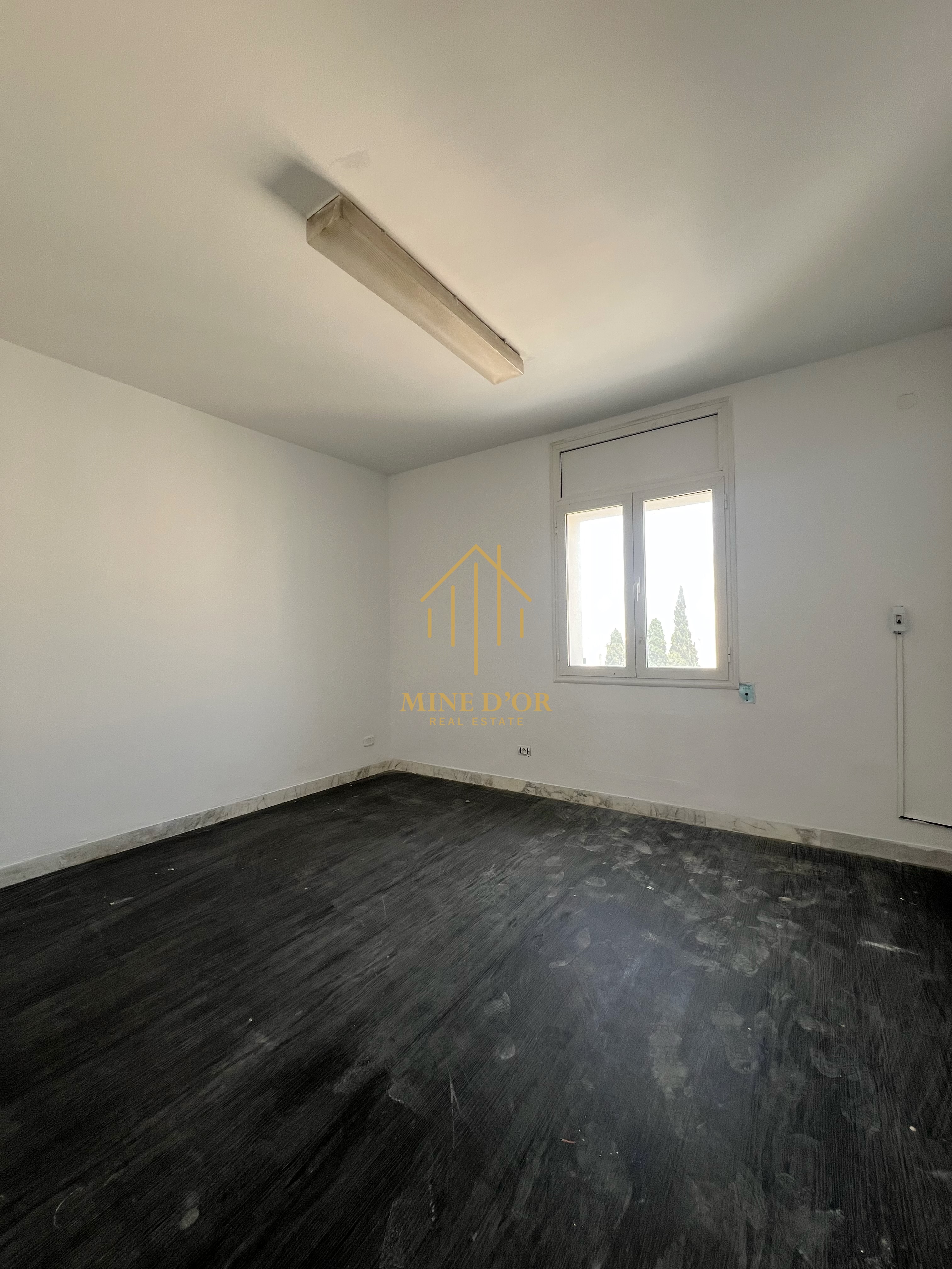 Bab Bhar&nbsp;Montplaisir&nbsp;Bureaux & Commerces&nbsp;Bureau&nbsp;Bureau en h4 a kheireddine pacha montplaisir