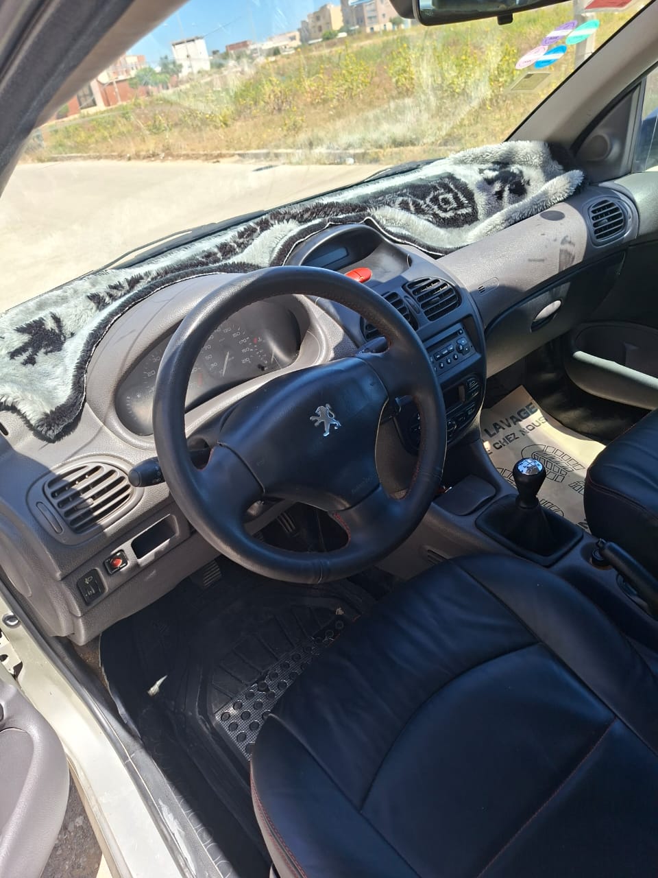 Sidi Hassine&nbsp;Sidi Hassine&nbsp;Peugeot&nbsp;206&nbsp;206 essence