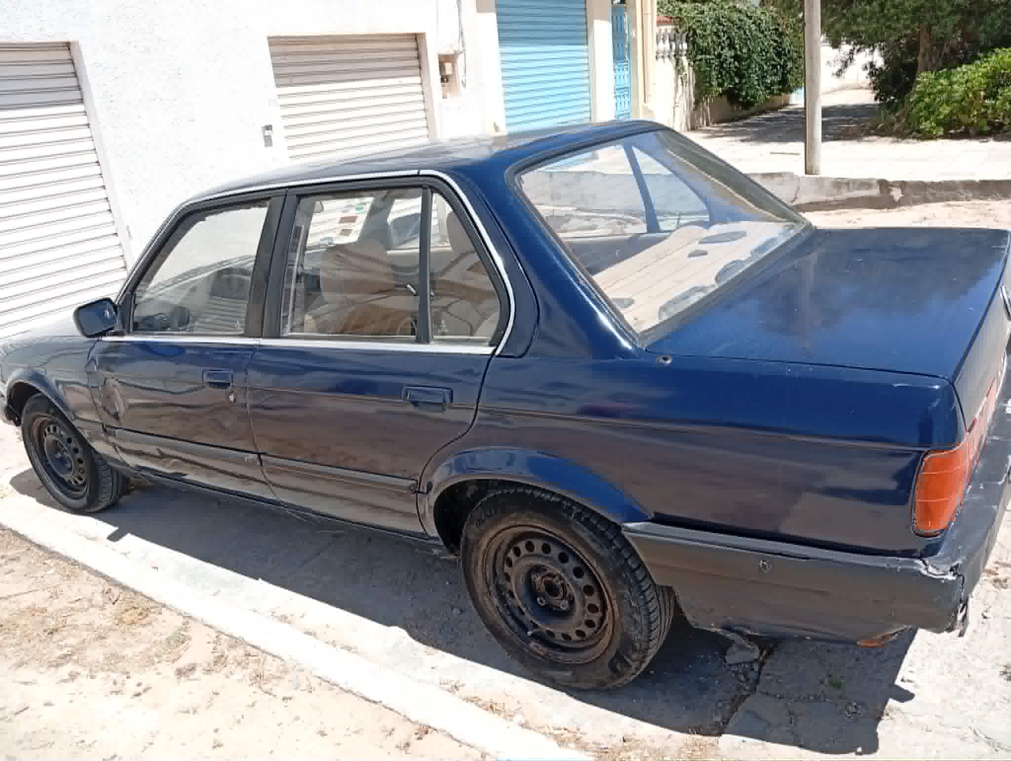 Menzel Jemil&nbsp;Menzel Jemil&nbsp;Bmw&nbsp;Serie 3&nbsp;Bmw e30 324d