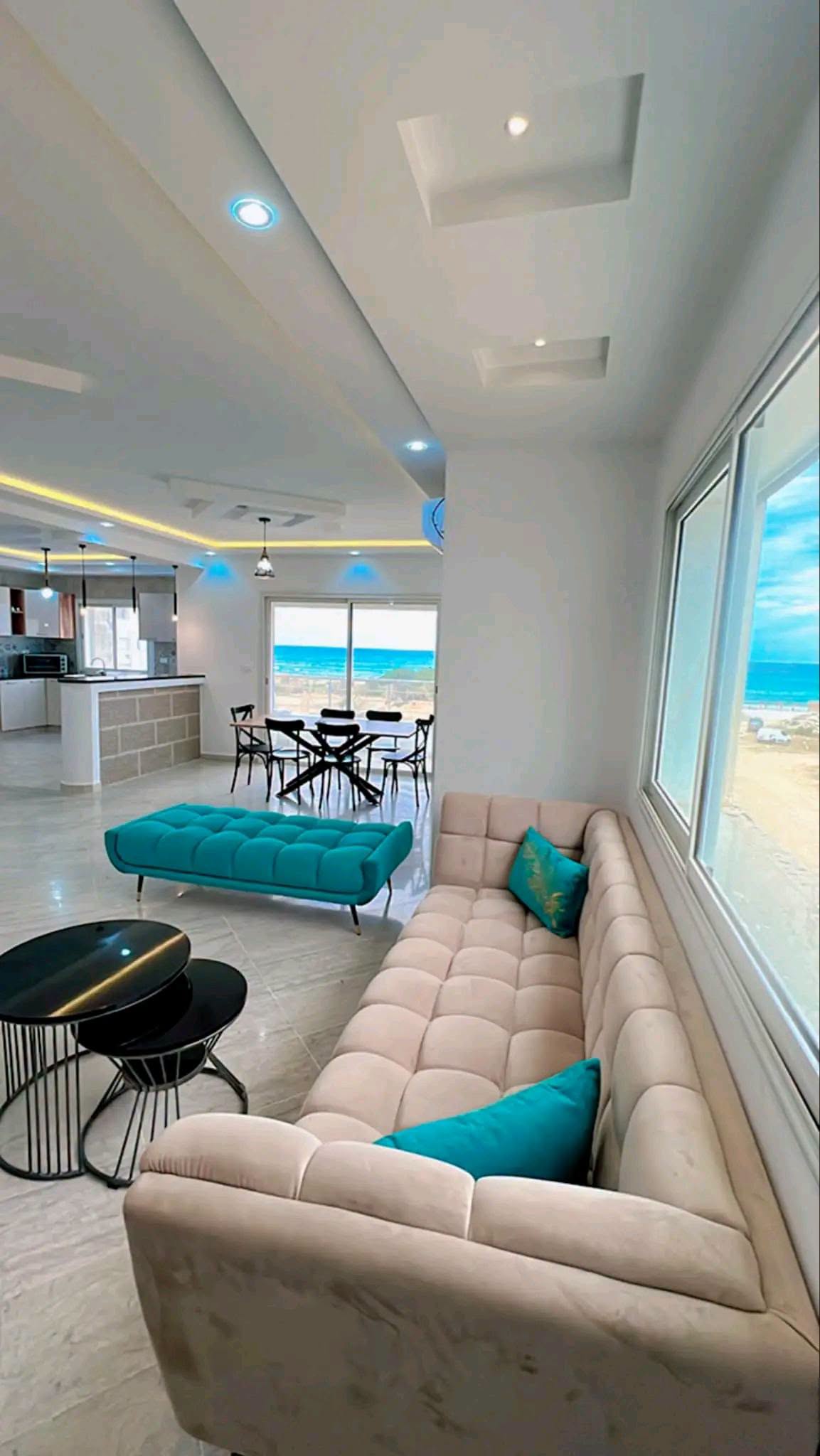 Hammam El Ghezaz&nbsp;Ezzahra&nbsp;Location vacances&nbsp;Appart. 2 pi�ces&nbsp;Appartement une magnifique vue sur la mer