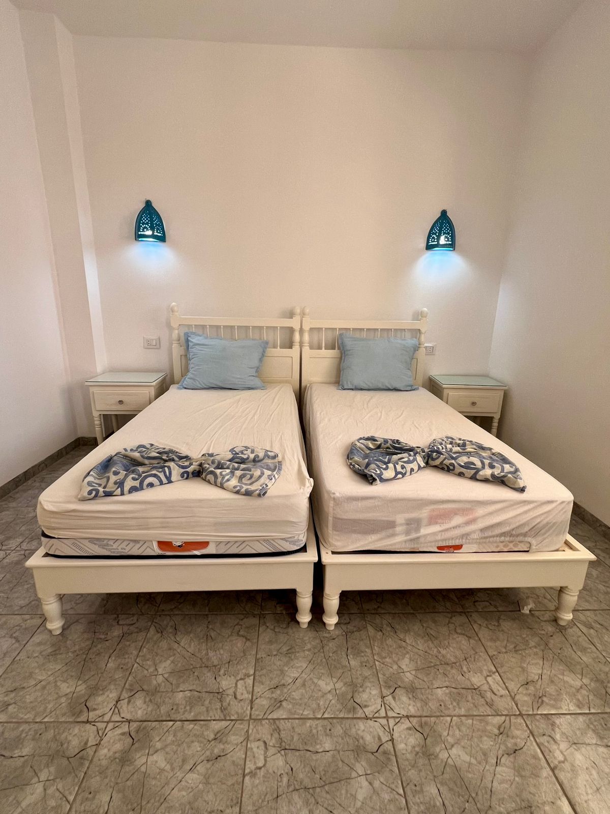 Hammam El Ghezaz&nbsp;Hammam El Ghezaz&nbsp;Location vacances&nbsp;Appart. 2 pi�ces&nbsp;Appartement meubl� � 90 m�tres de la plage