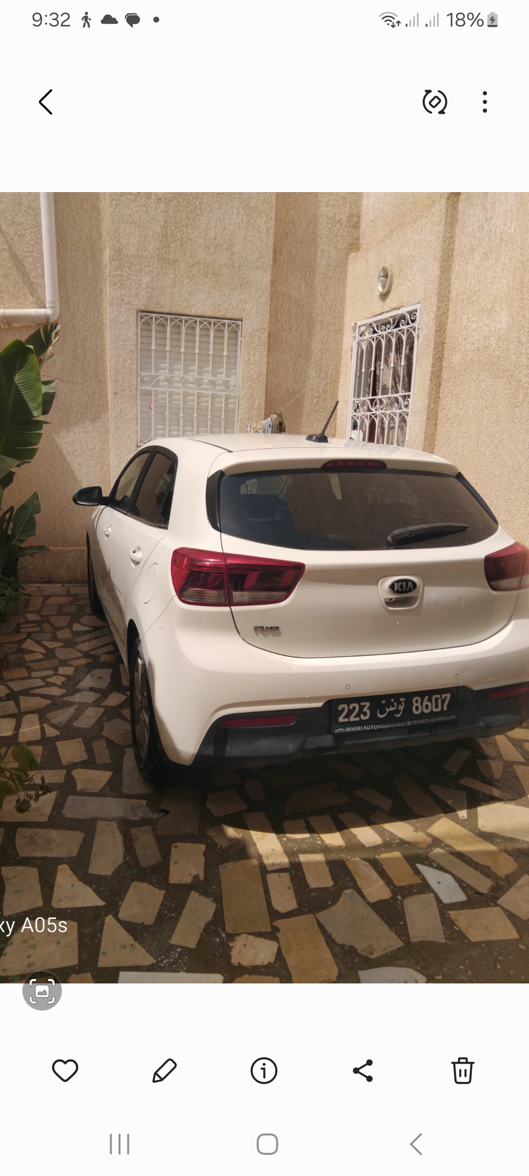 La Soukra&nbsp;Chotrana 3&nbsp;Kia&nbsp;Rio&nbsp;Kia rio blanche