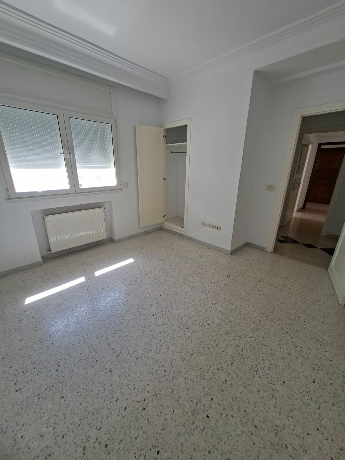 Ariana Ville&nbsp;Cite Ennasr 2&nbsp;Location&nbsp;Appart. 3 pi�ces&nbsp;Appartement proximite slim school