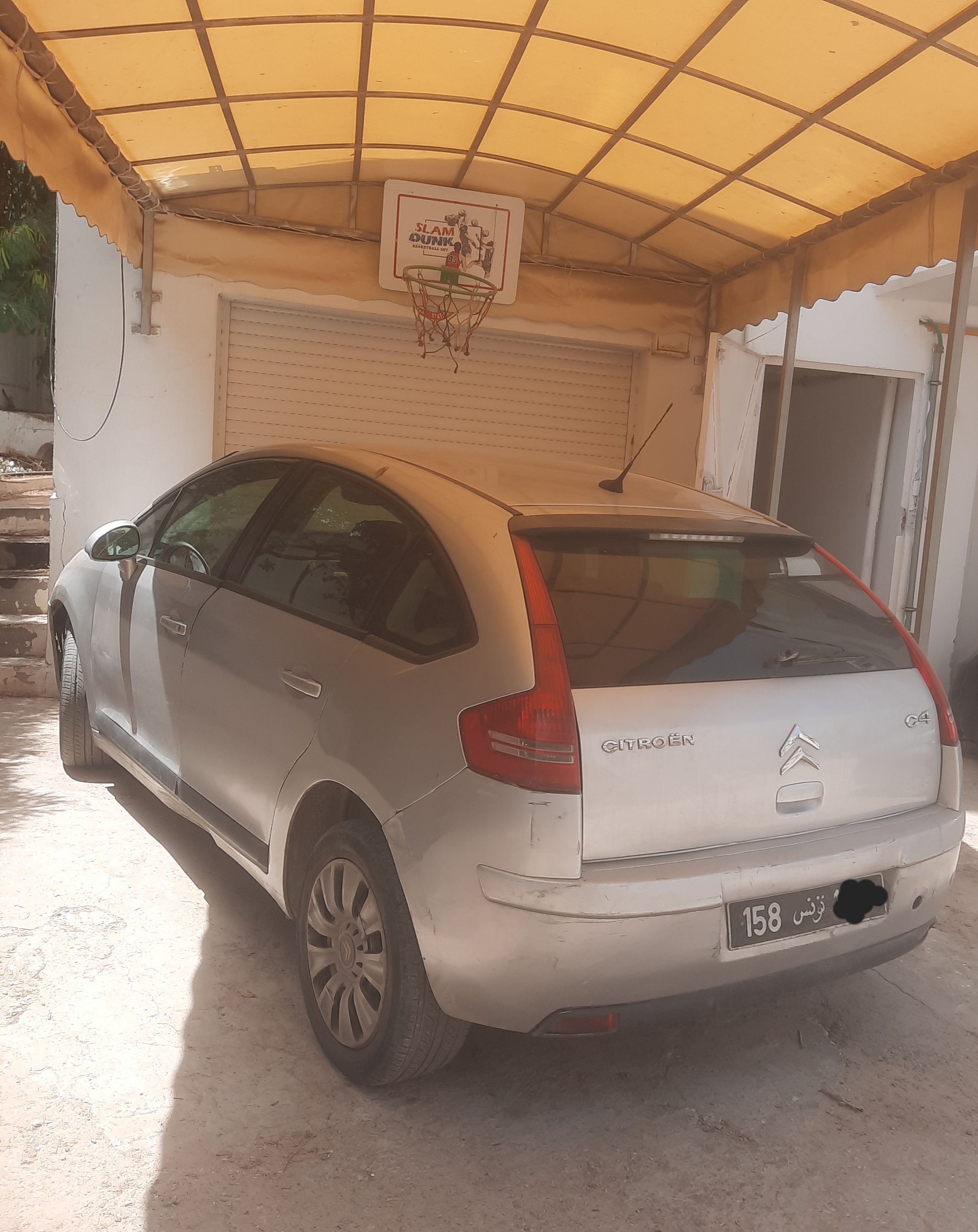 El Menzah&nbsp;El Manar 2&nbsp;Citroen&nbsp;C4&nbsp;Citroen 4 diesel