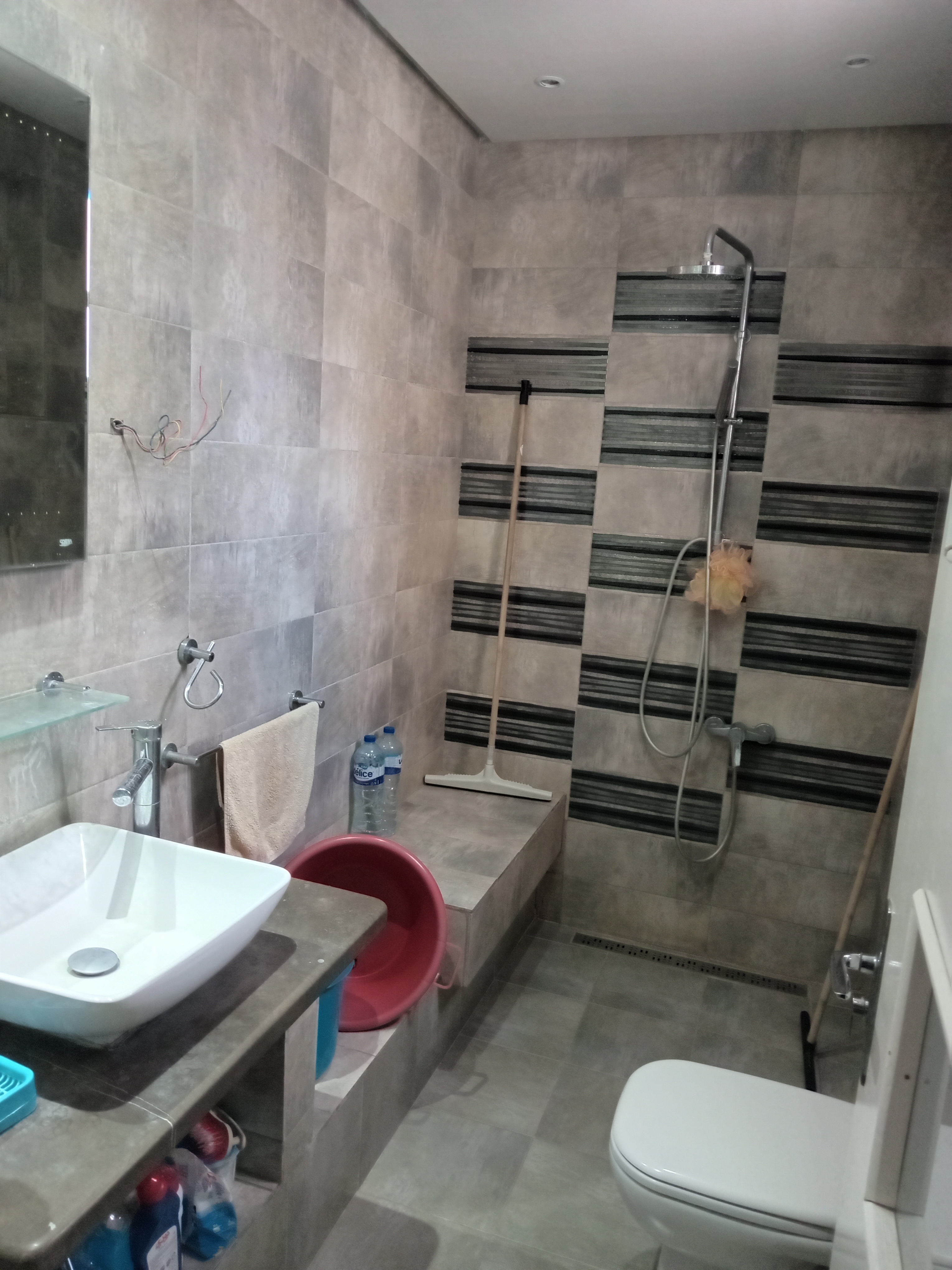 Cite El Khadra&nbsp;Cite El Khadra&nbsp;Partage&nbsp;Appart. 3 pi�ces&nbsp;Une chambre pour fille � cit� el khadra
