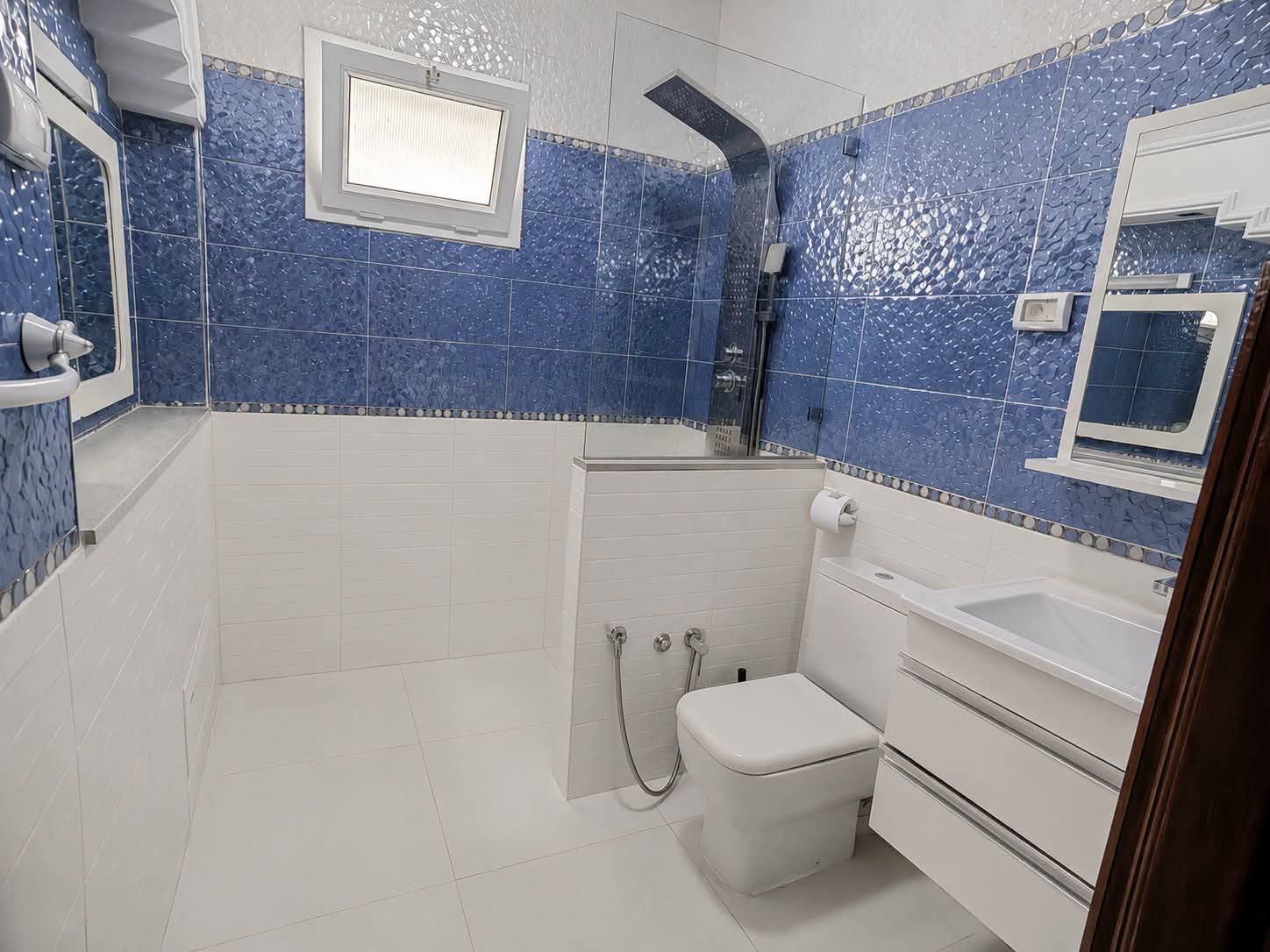 El Menzah&nbsp;El Menzah 4&nbsp;Location&nbsp;Appart. 4 pi�ces&nbsp;Etage s4 1850 d menzah 4