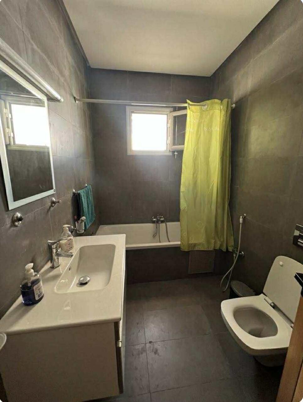 La Marsa&nbsp;El Aouina&nbsp;Location&nbsp;Appart. 2 pi�ces&nbsp;Al s1 luxueusement meubl� l'aouina