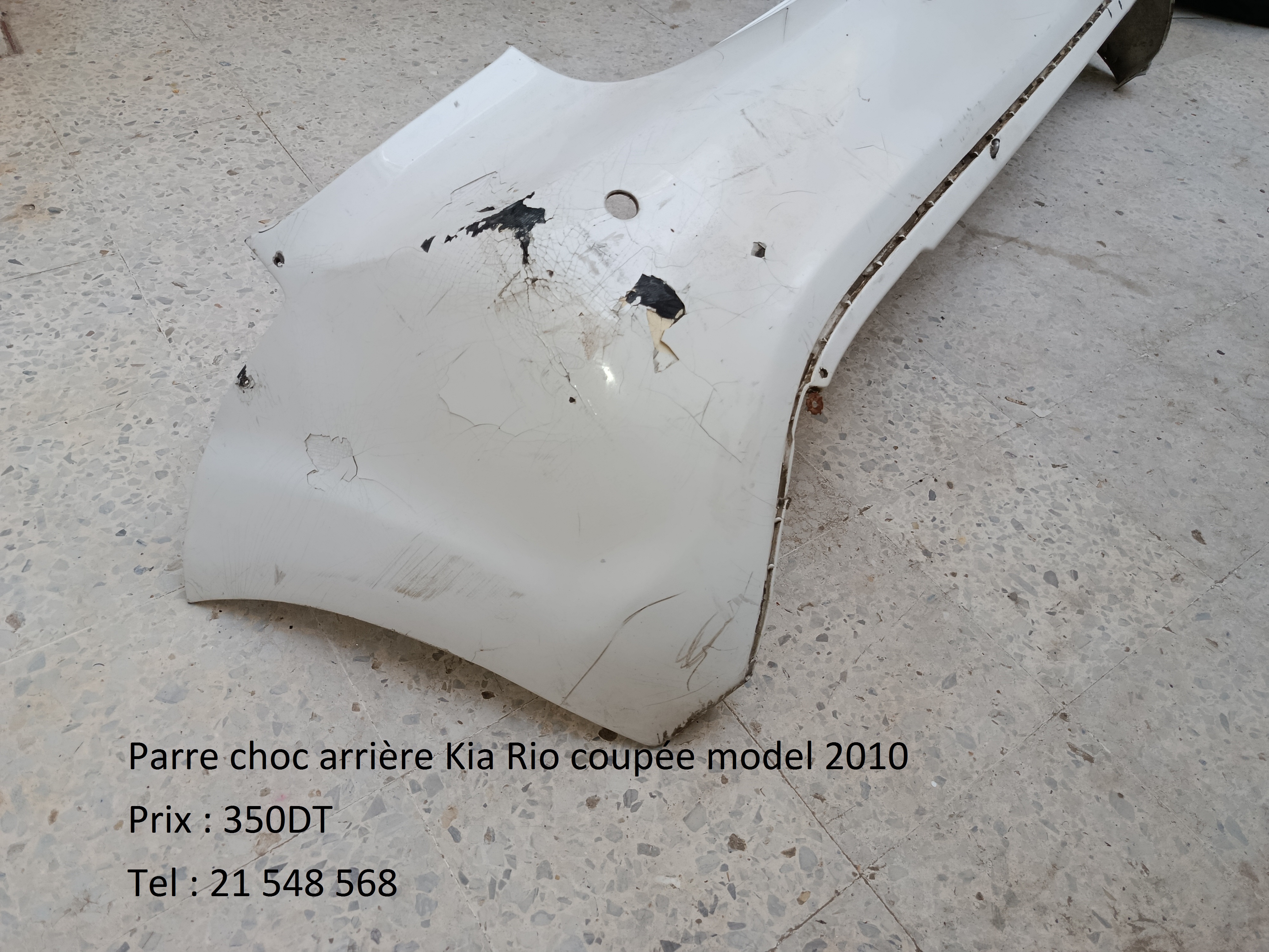 Bizerte Nord&nbsp;Bizerte&nbsp;Pi�ces de voiture ancienne&nbsp;Autres Marques : Pi�ces&nbsp;Pare choc arri�re kia rio coup�e model 2010