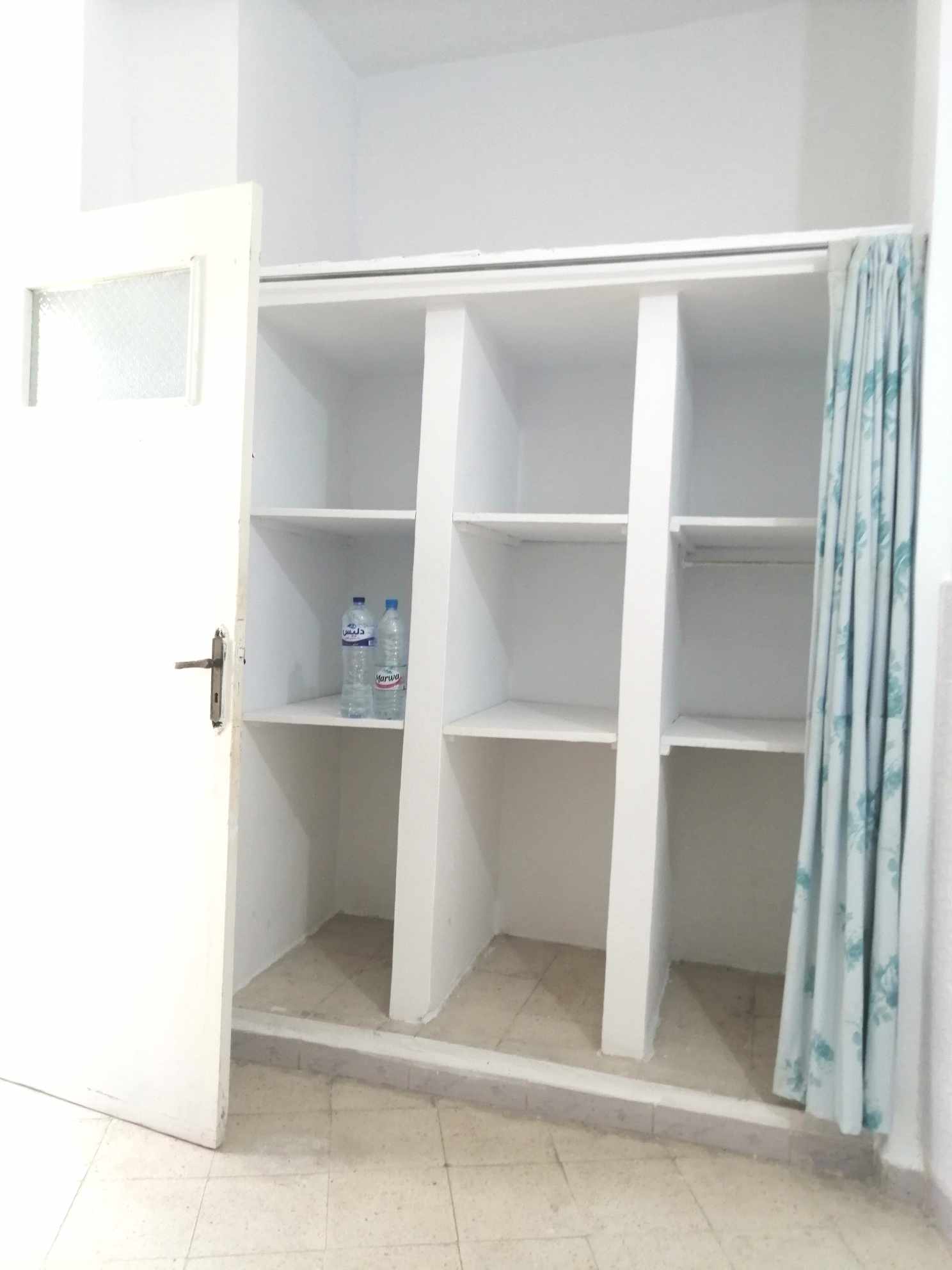 Ariana Ville&nbsp;Borj El Baccouche&nbsp;Location&nbsp;Appart. 1 pi�ce&nbsp;Studio borj bacouch pr gar�on