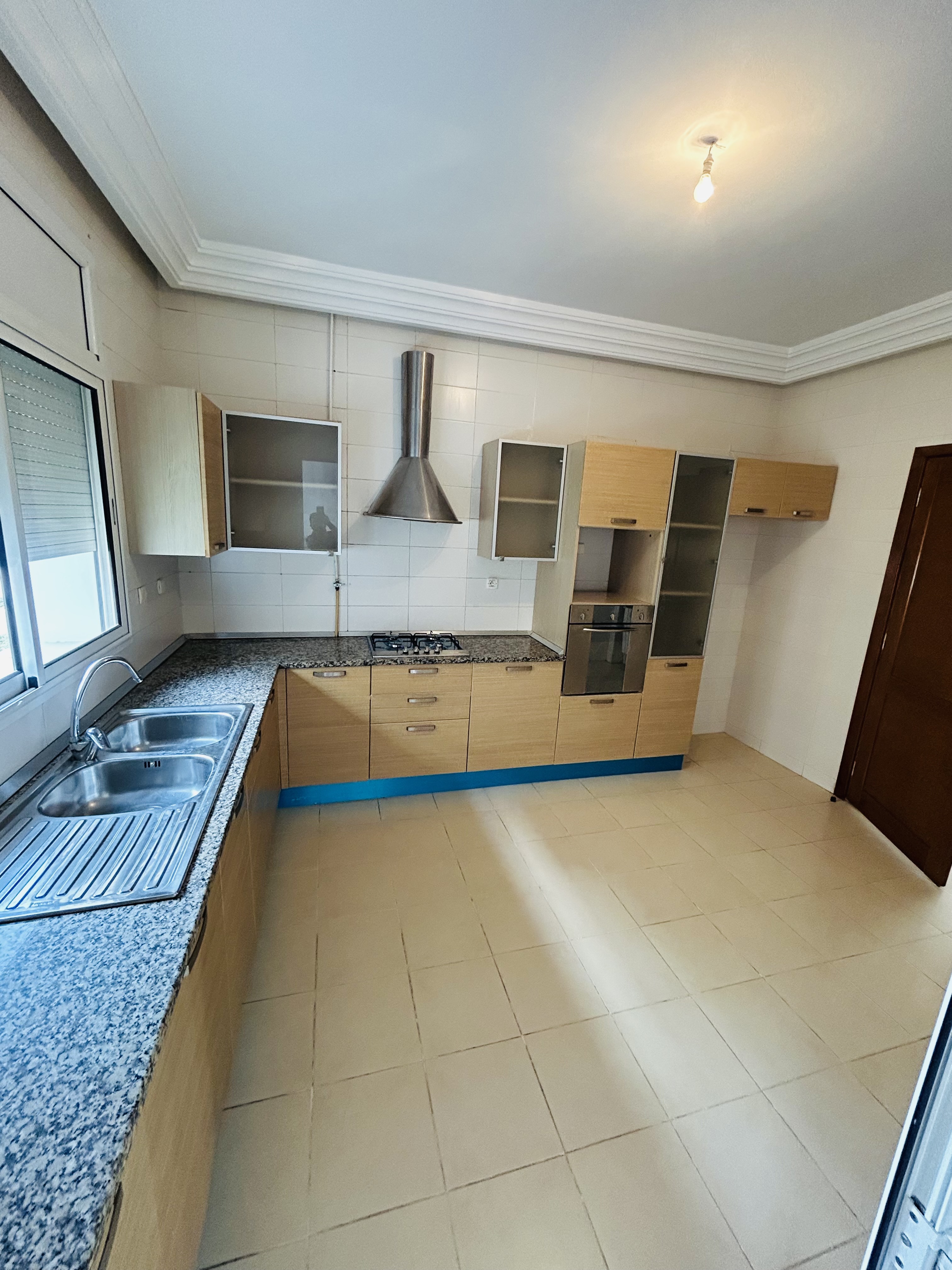 Ain Zaghouan&nbsp;Ain Zaghouan&nbsp;Location&nbsp;Appart. 4 pi�ces&nbsp;S 3 ain zaghouane nord cote monoprix