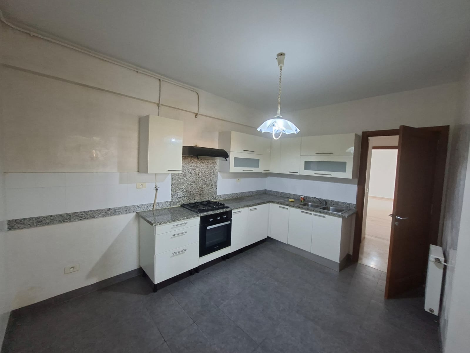 Mnihla&nbsp;Jardins d'el Menzah&nbsp;Location&nbsp;Appart. 3 pi�ces&nbsp;Appartement s plus 3 � jardin d'el menzah