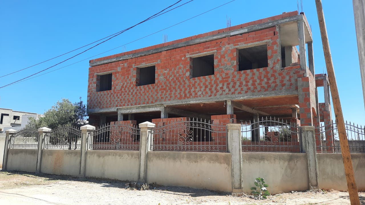 Hammam Sousse&nbsp;Hammam Sousse&nbsp;Vente&nbsp;Maisons&nbsp;Villa r plus 1 inachev�e  el bhaier h sousse