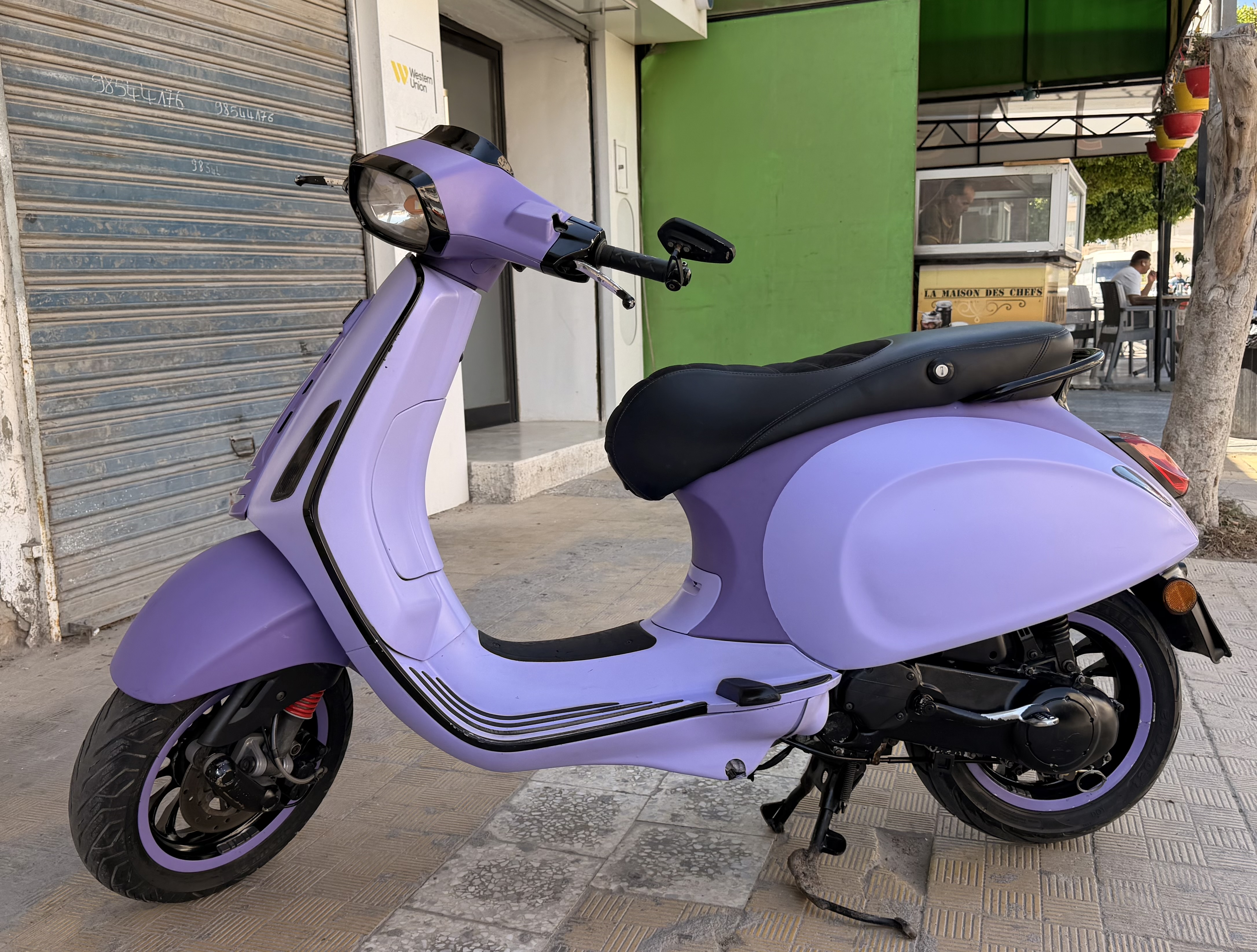 Gabes Medina&nbsp;Gabes&nbsp;Piaggio&nbsp;Piaggio&nbsp;Vespa lx sprint