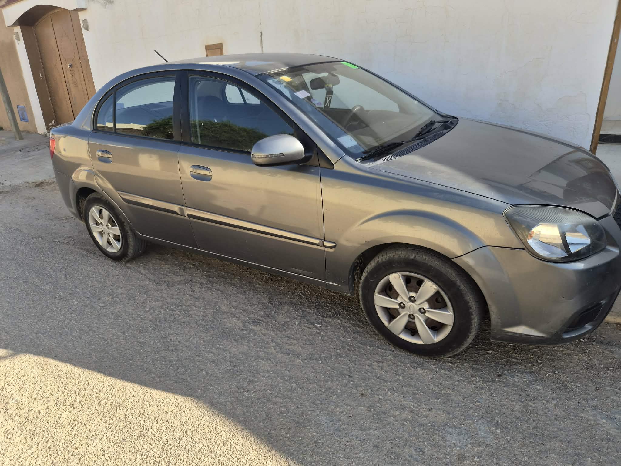 Sakiet Eddaier&nbsp;Cite Bourguiba&nbsp;Kia&nbsp;Rio&nbsp;Kia rio 2010