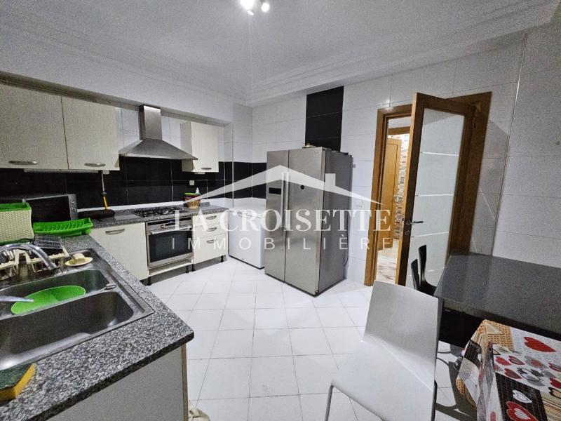 La Marsa&nbsp;Berge Du Lac&nbsp;Location&nbsp;Appart. 4 pi�ces&nbsp;Appartement s3 meubl� au lac2 mal3954