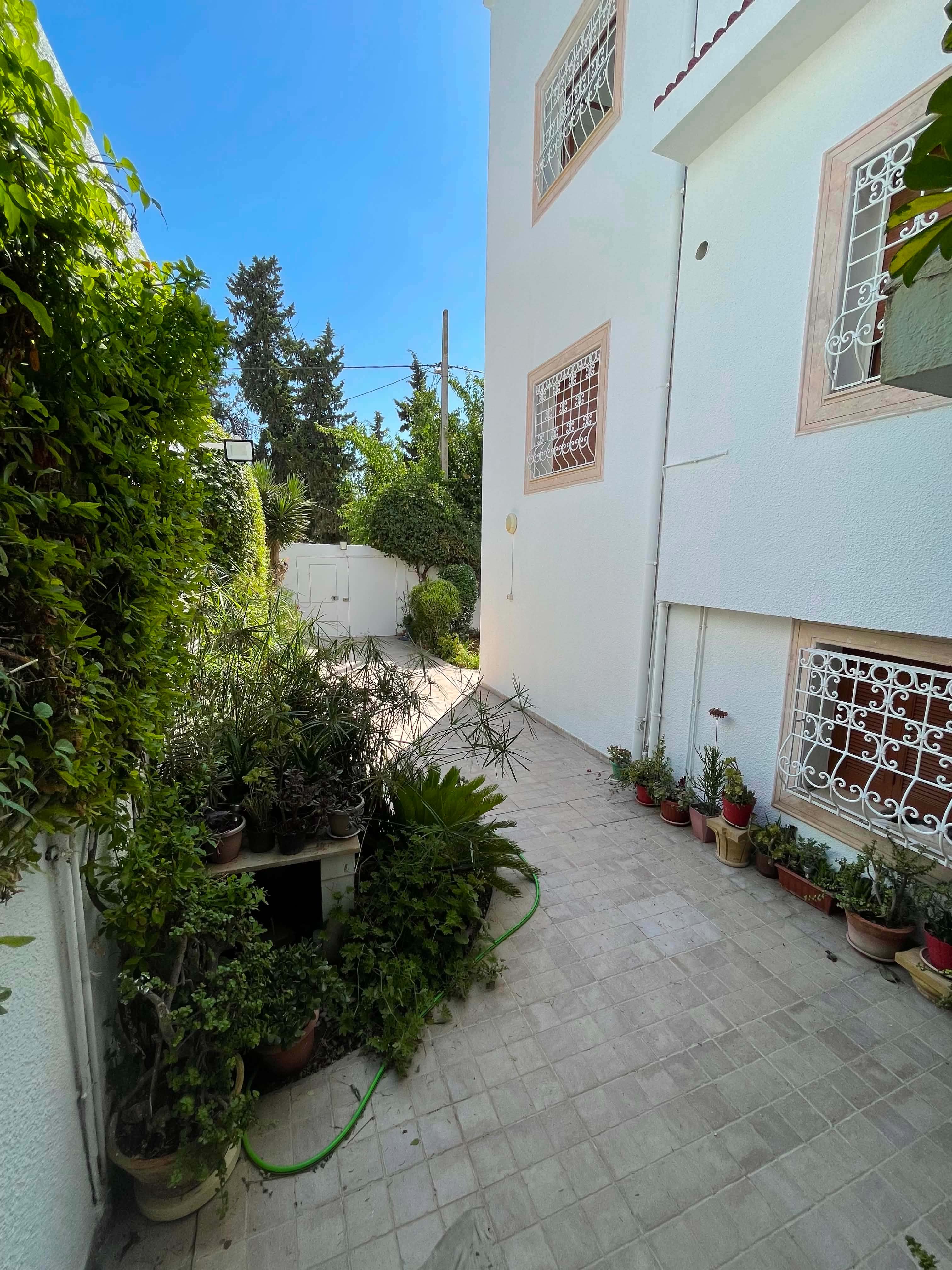 Megrine&nbsp;Megrine&nbsp;Location&nbsp;Maisons&nbsp;Magnifique 1er �tage de villa � m�grine coteaux