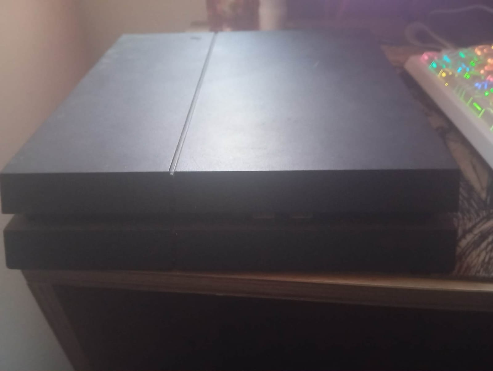 El Mourouj&nbsp;Cite Ennasr 1&nbsp;Playstation&nbsp;Autre&nbsp;Ps4 avec manette