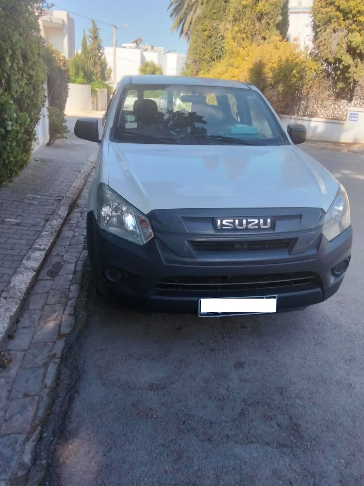 Bab Bhar&nbsp;Bab Bhar&nbsp;Isuzu&nbsp;D-Max&nbsp;D max 4 portes